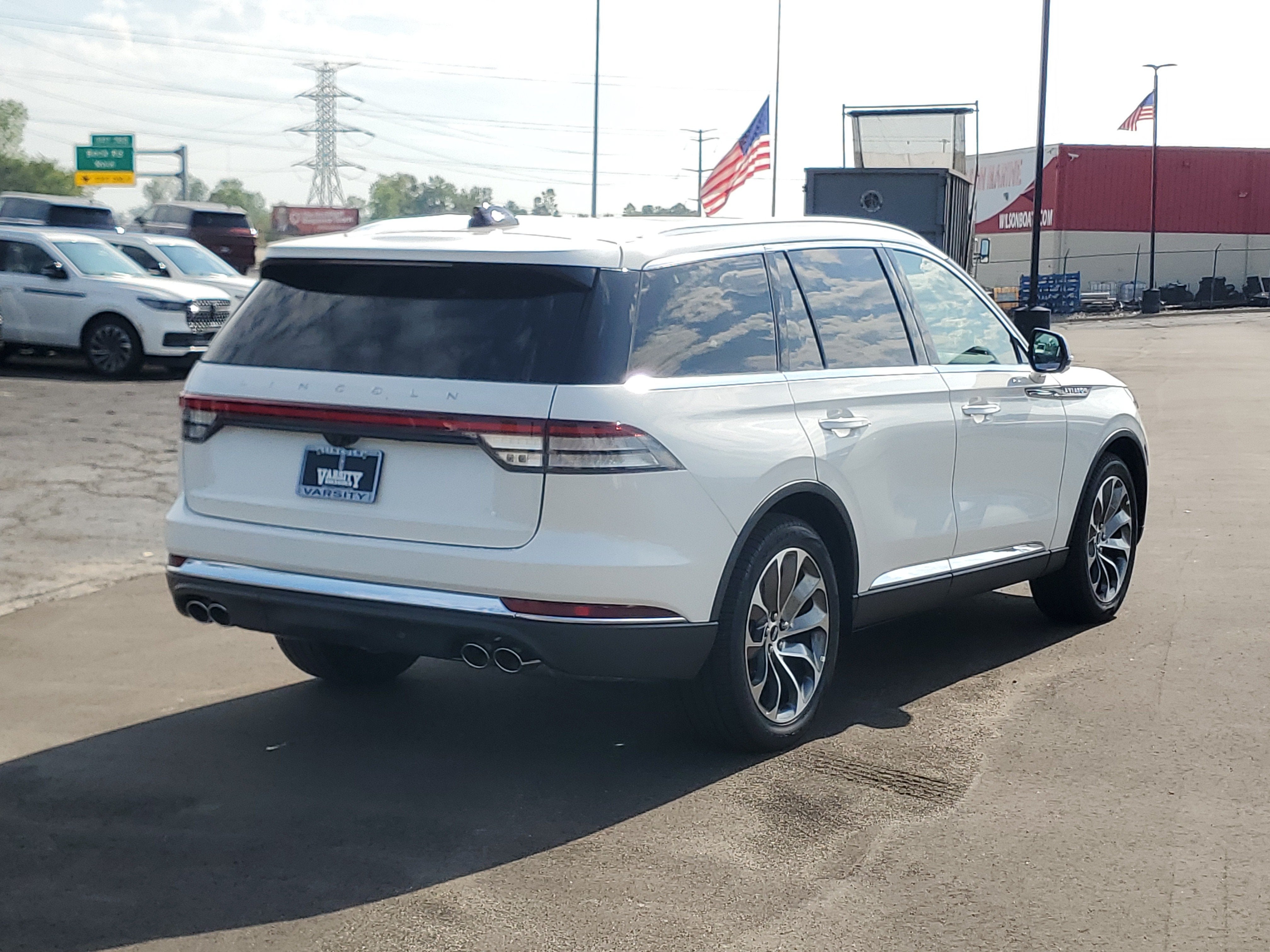 2027 Lincoln Aviator Premiere