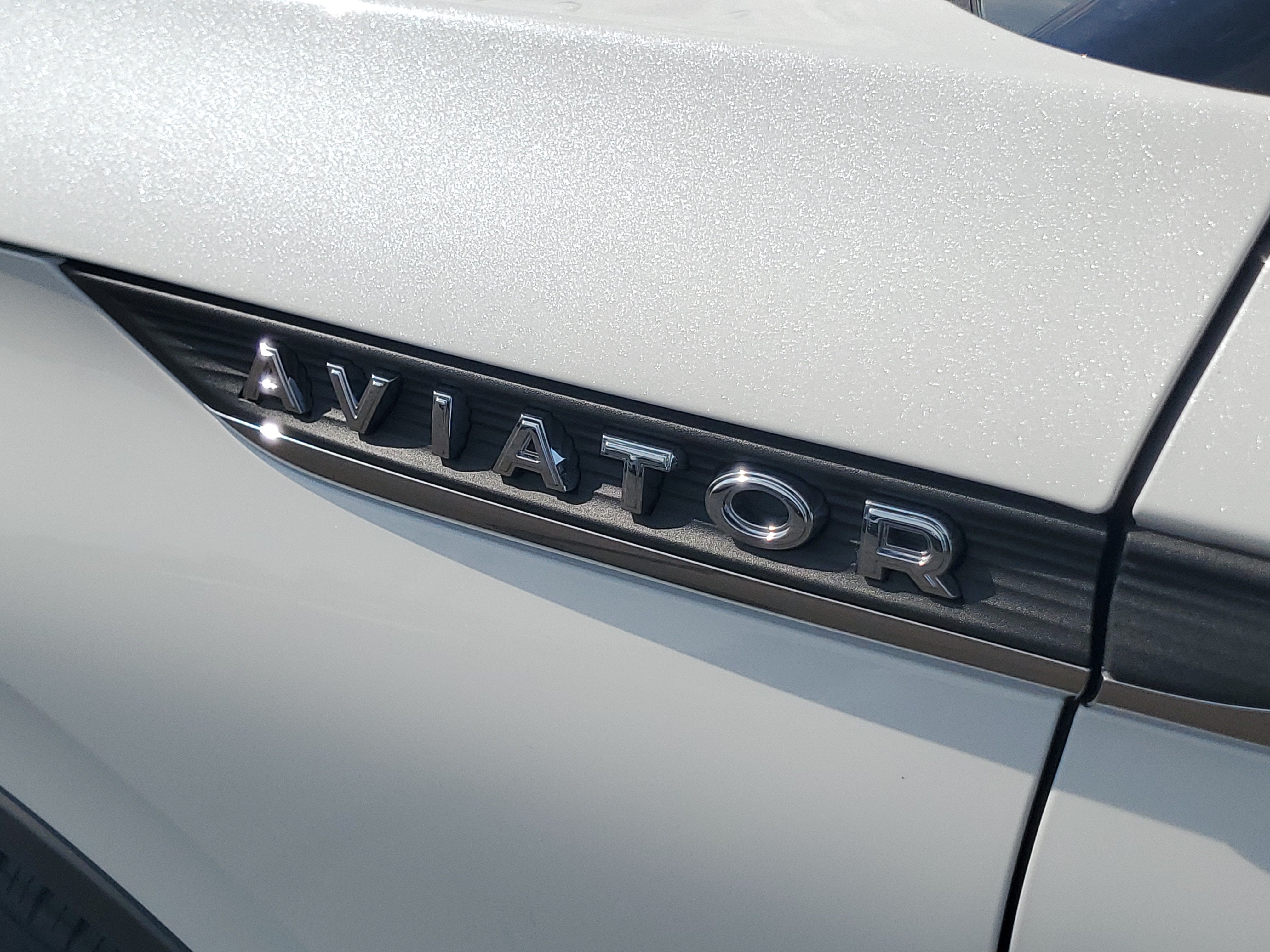 2027 Lincoln Aviator Premiere
