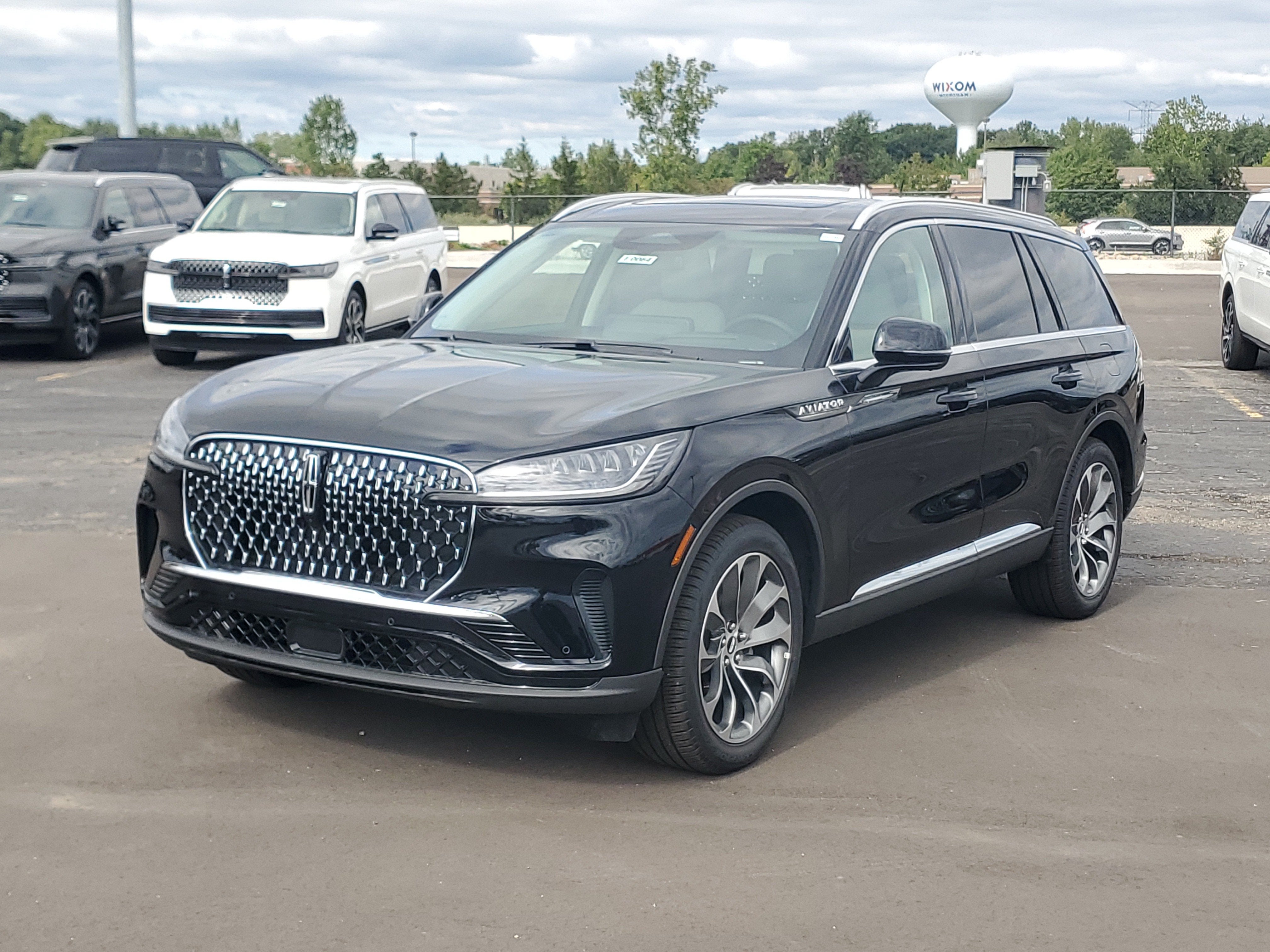 2027 Lincoln Aviator Premiere