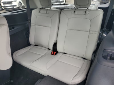 2027 Lincoln Aviator Premiere
