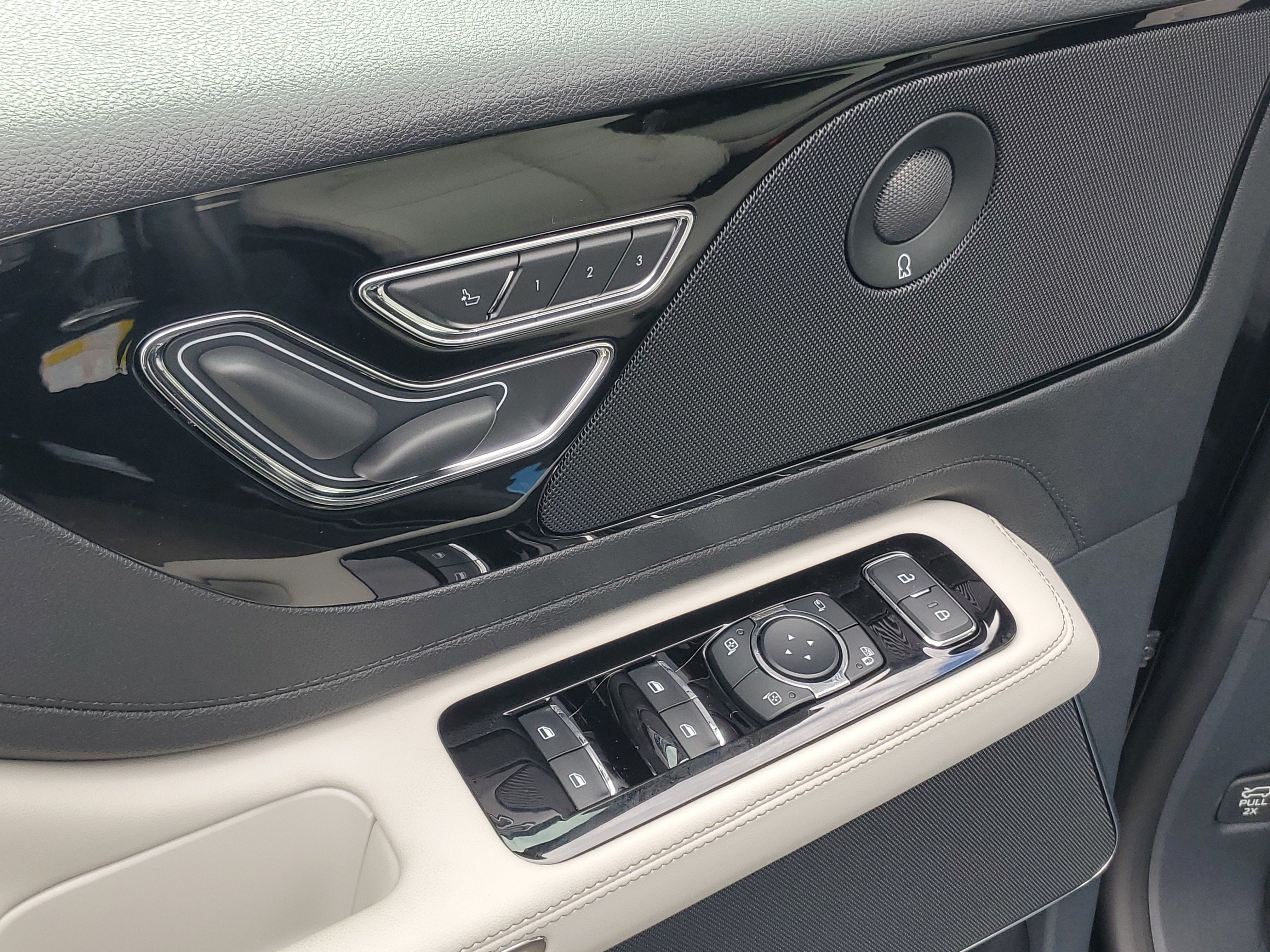 2027 Lincoln Aviator Premiere