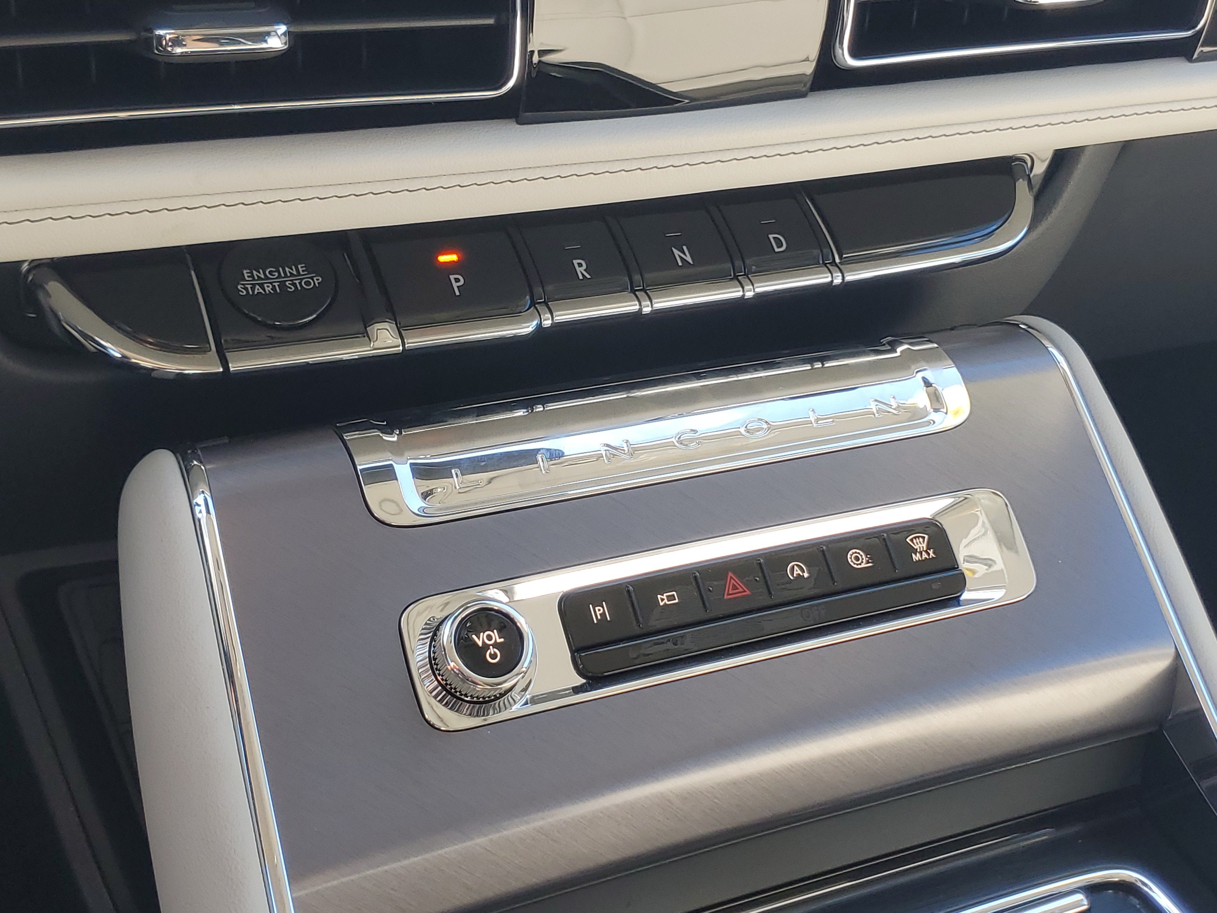 2027 Lincoln Aviator Premiere