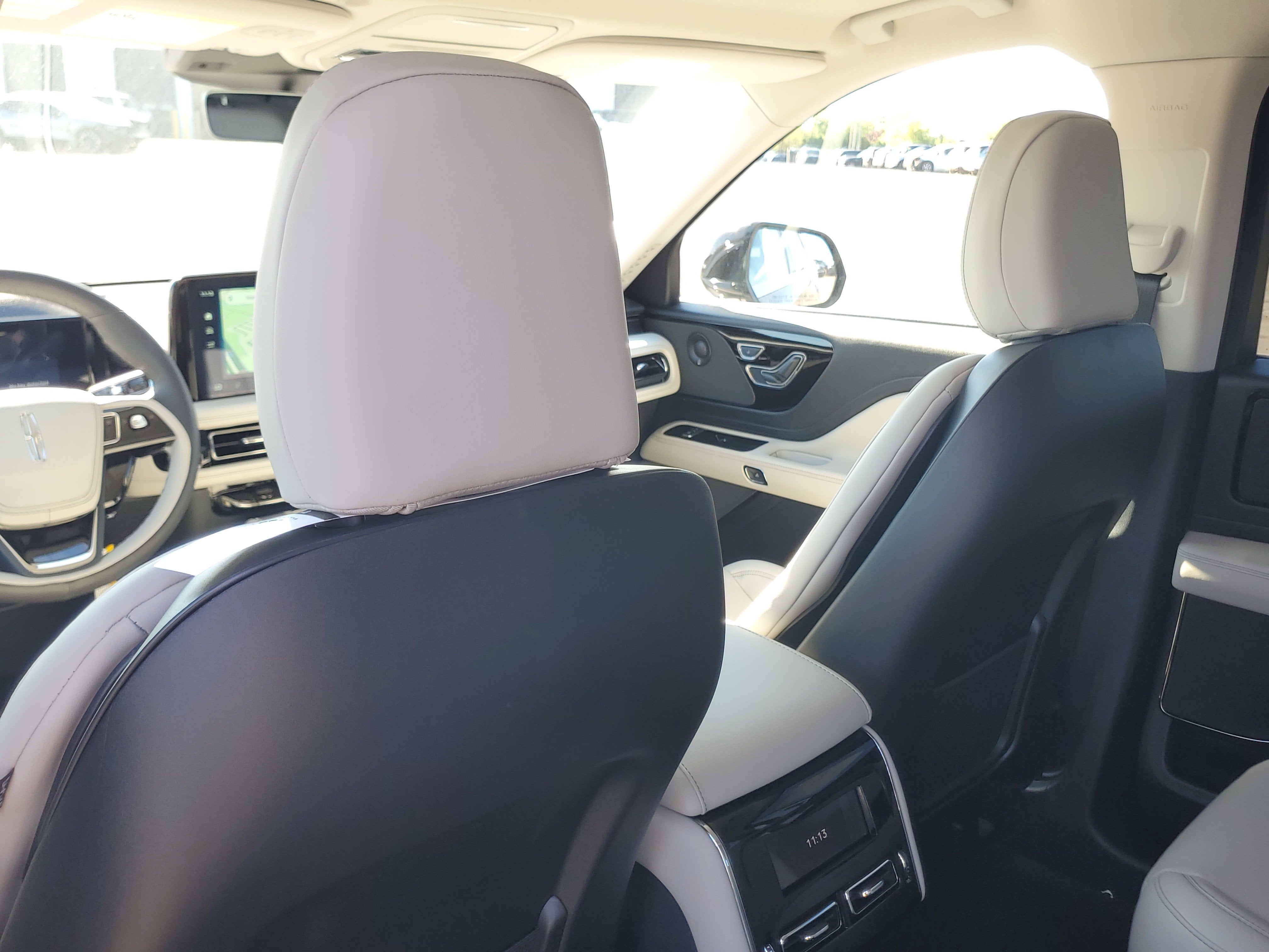 2027 Lincoln Aviator Premiere