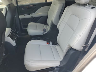 2027 Lincoln Aviator Premiere