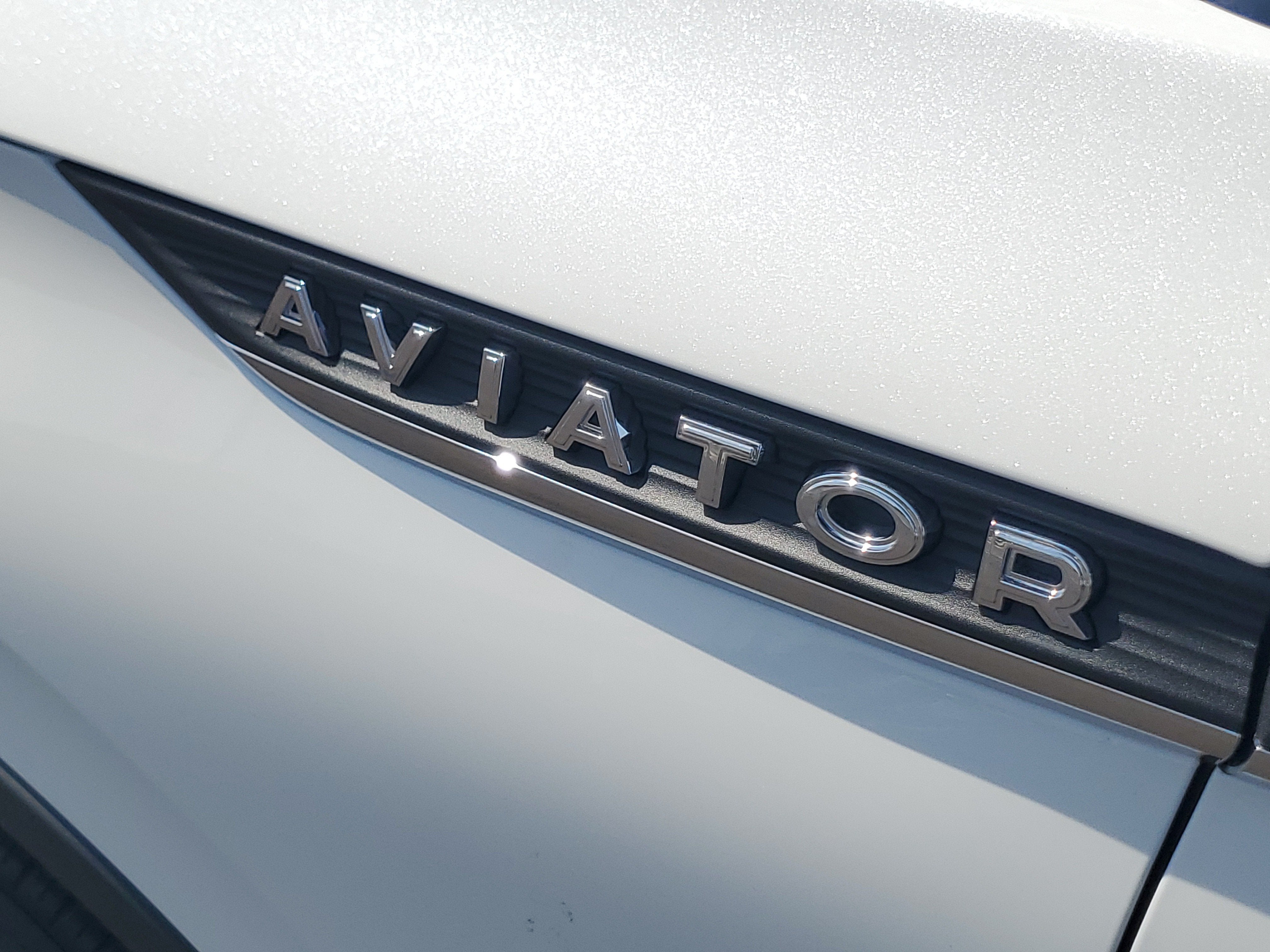 2027 Lincoln Aviator Premiere