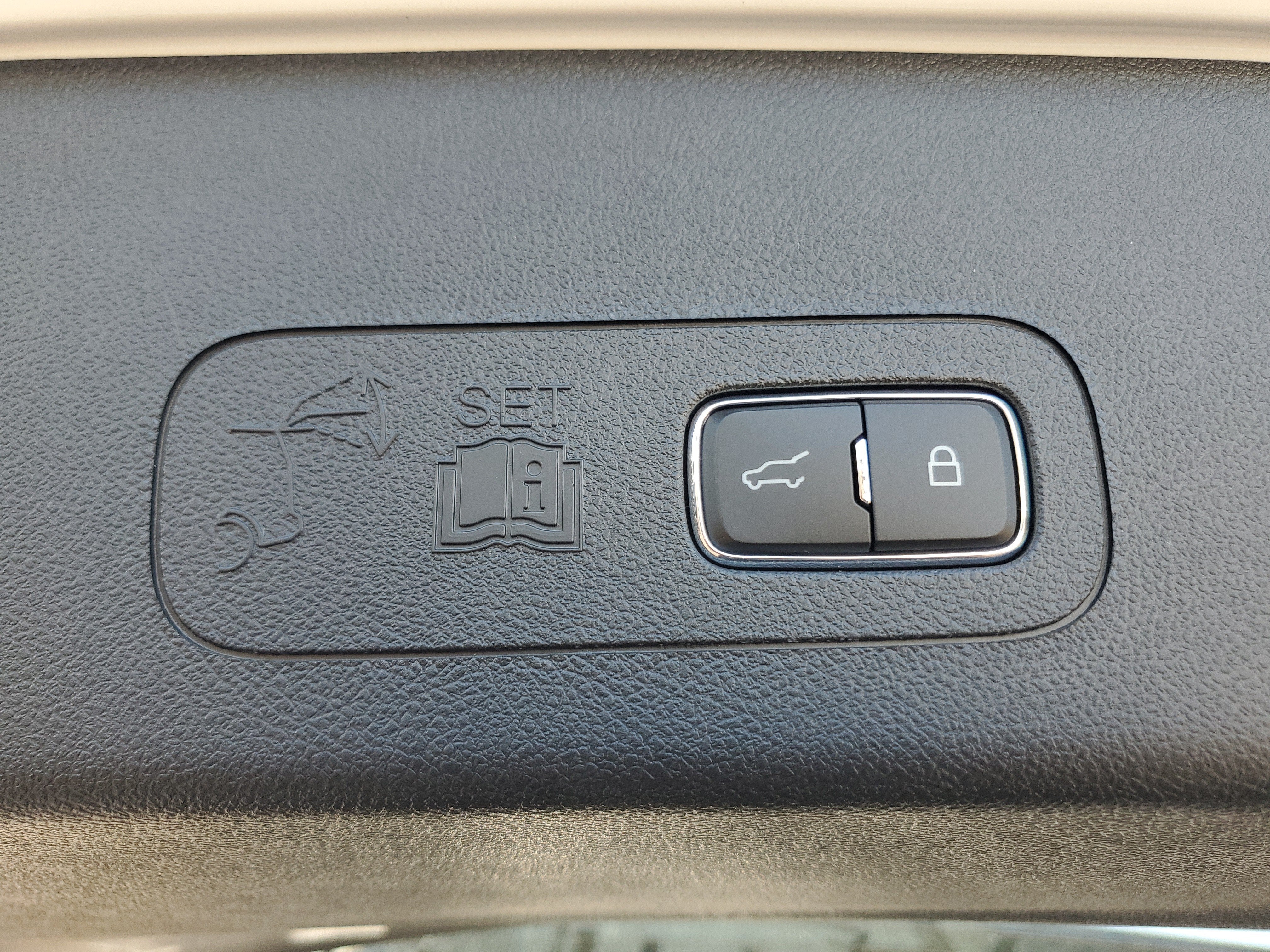 2027 Lincoln Aviator Premiere