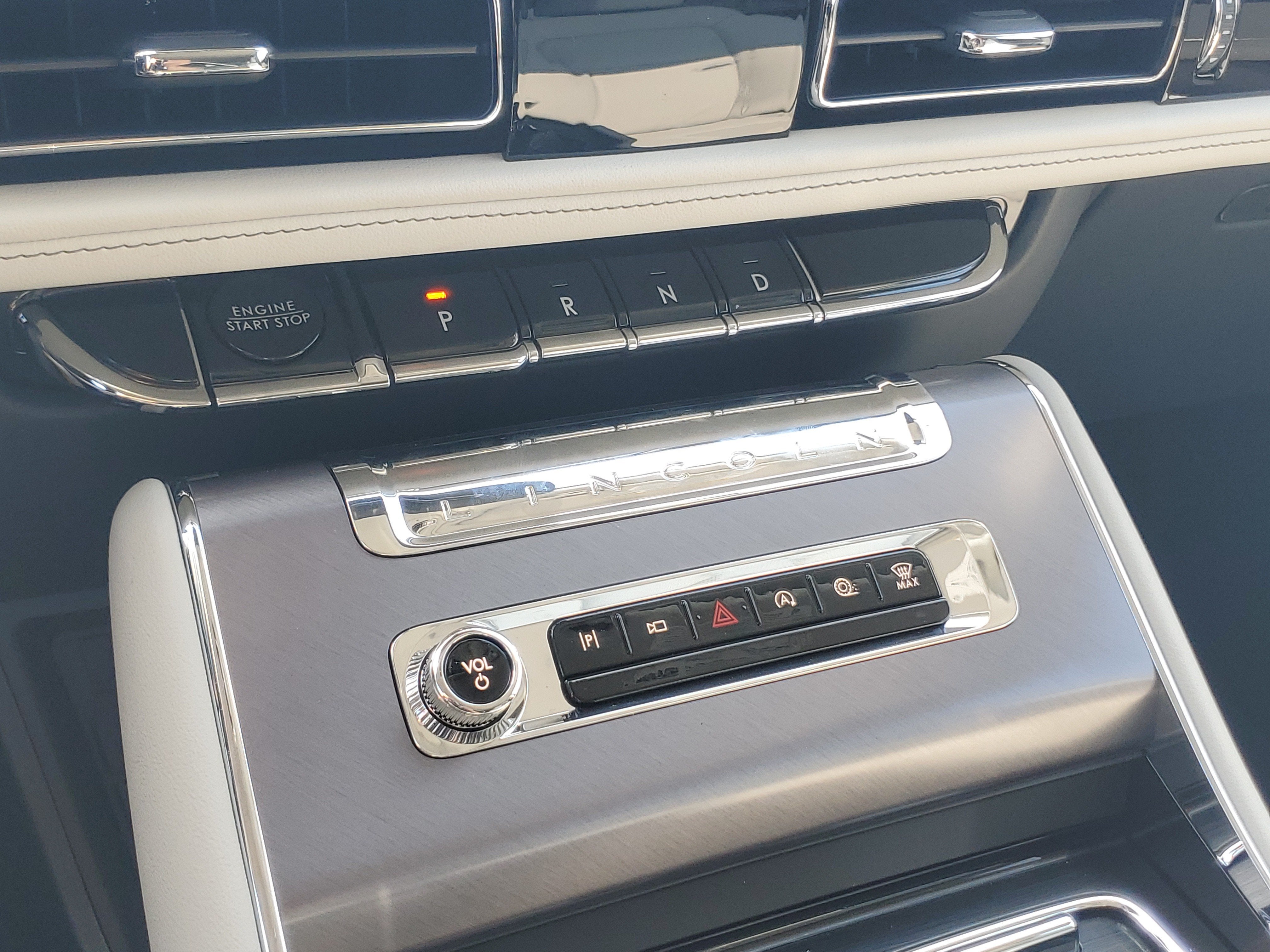 2027 Lincoln Aviator Premiere