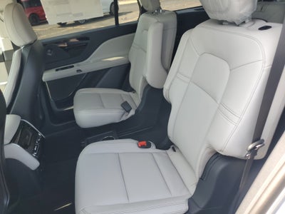 2027 Lincoln Aviator Premiere