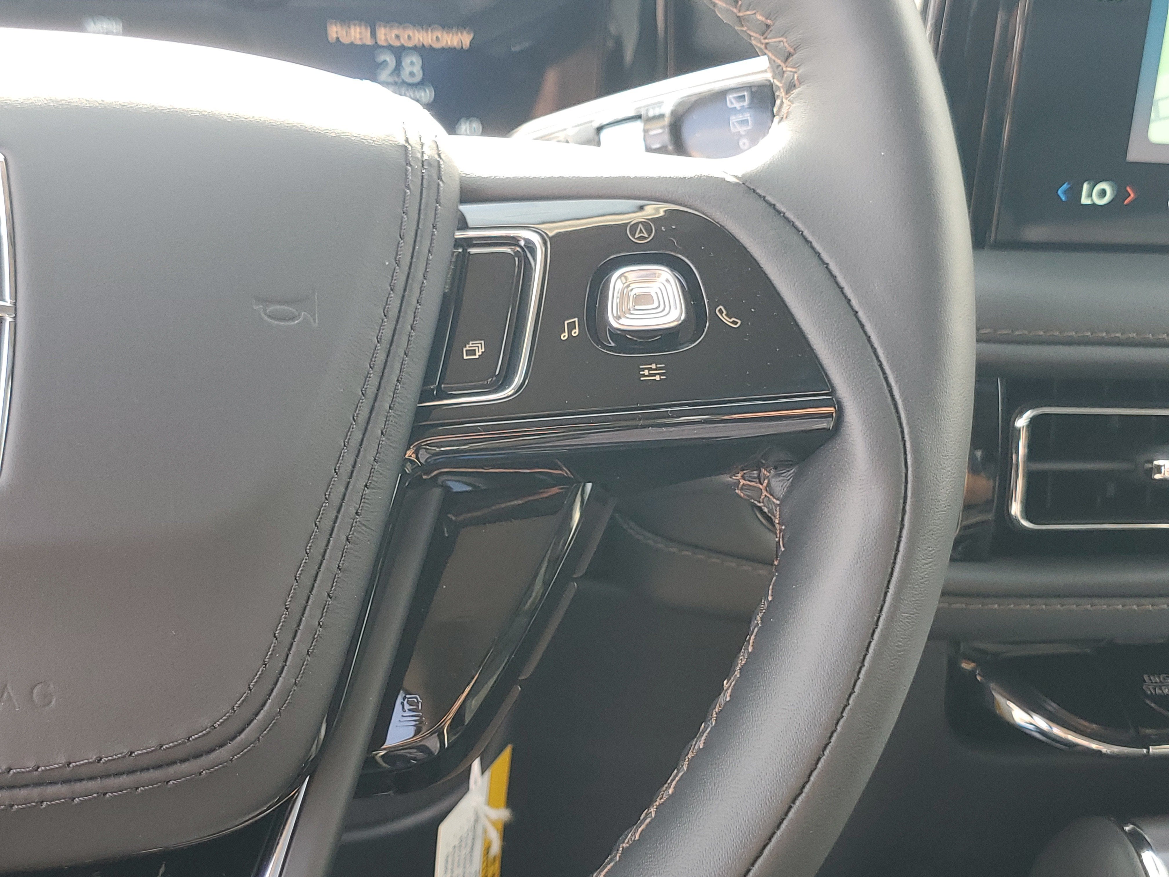 2027 Lincoln Aviator Premiere