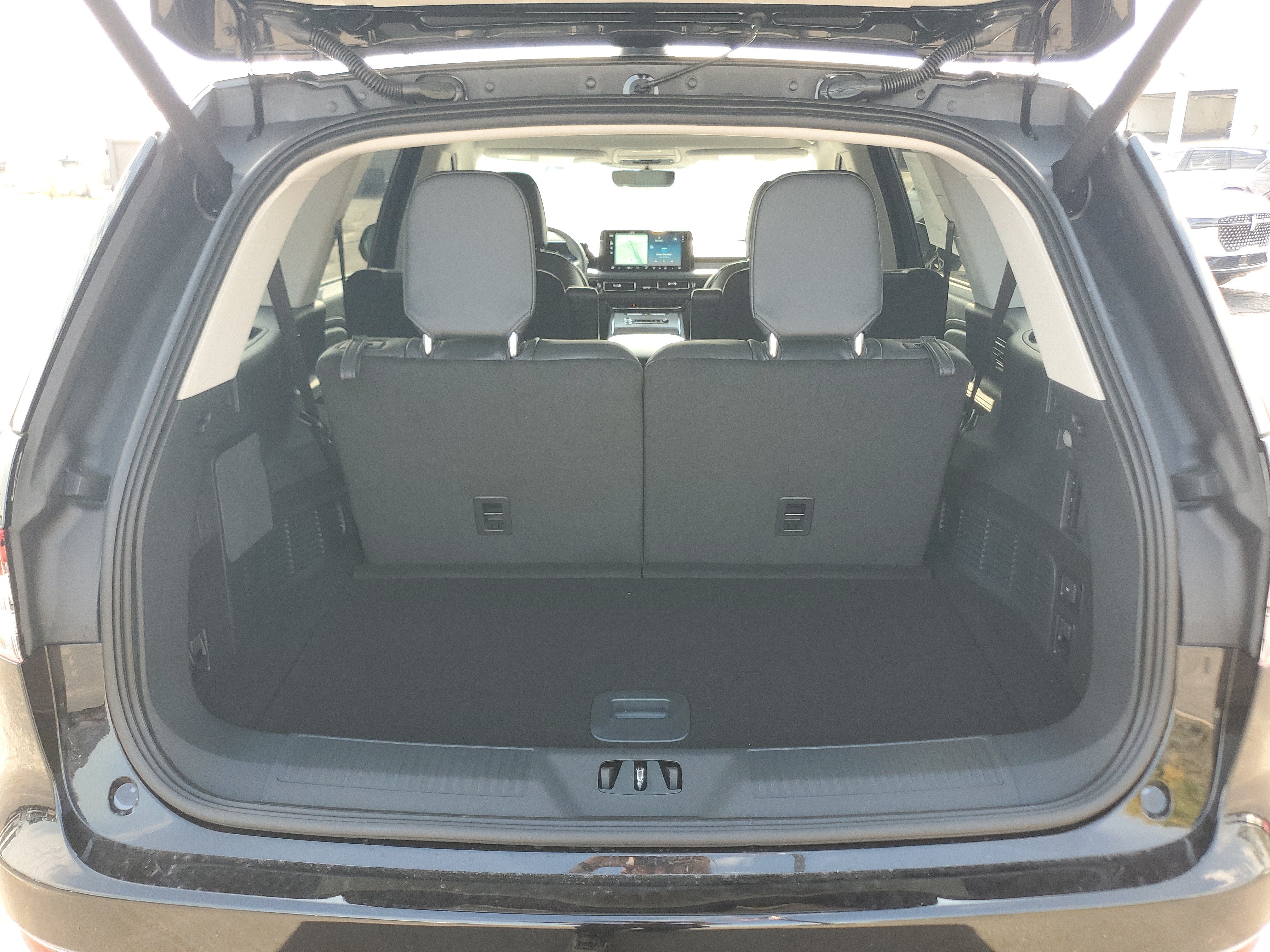 2027 Lincoln Aviator Premiere