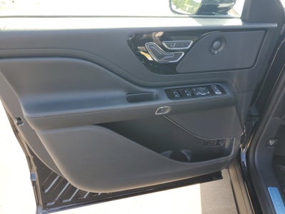 2027 Lincoln Aviator Premiere
