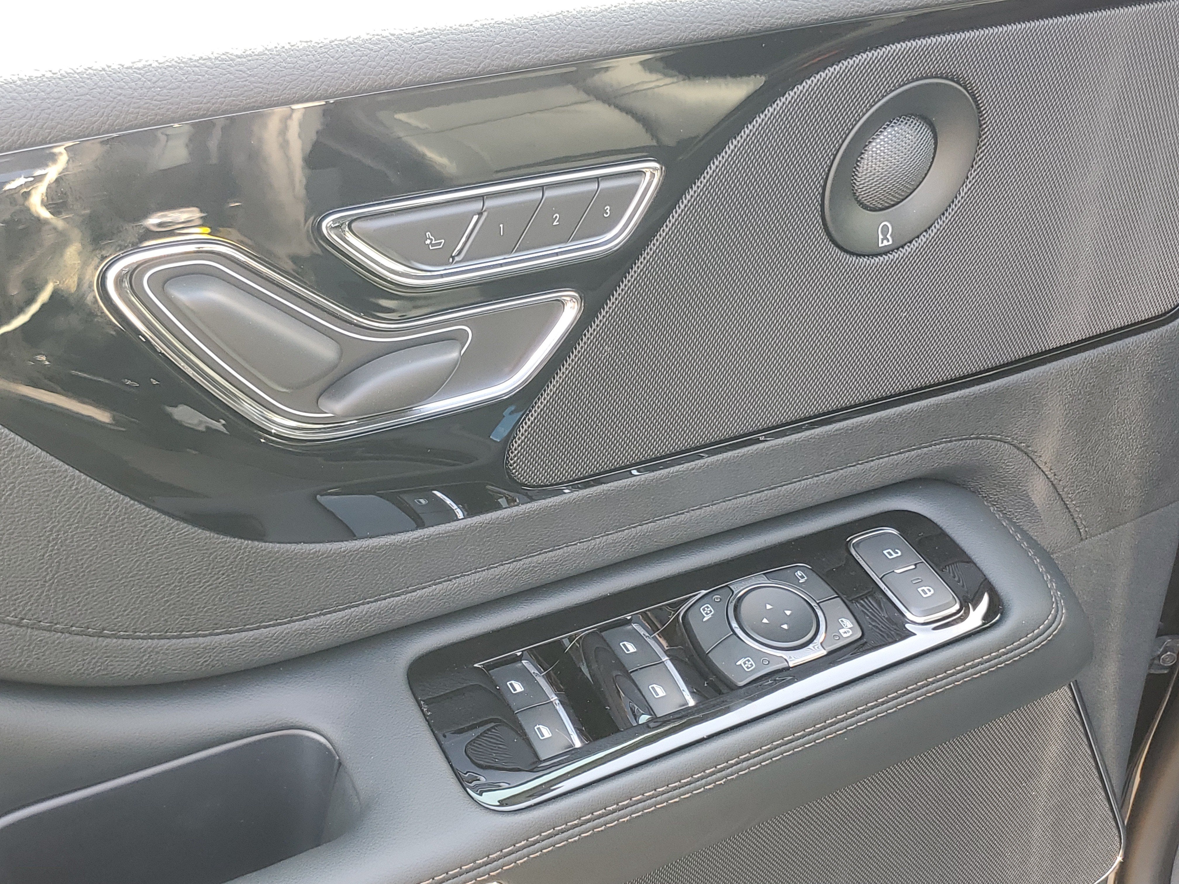 2027 Lincoln Aviator Premiere