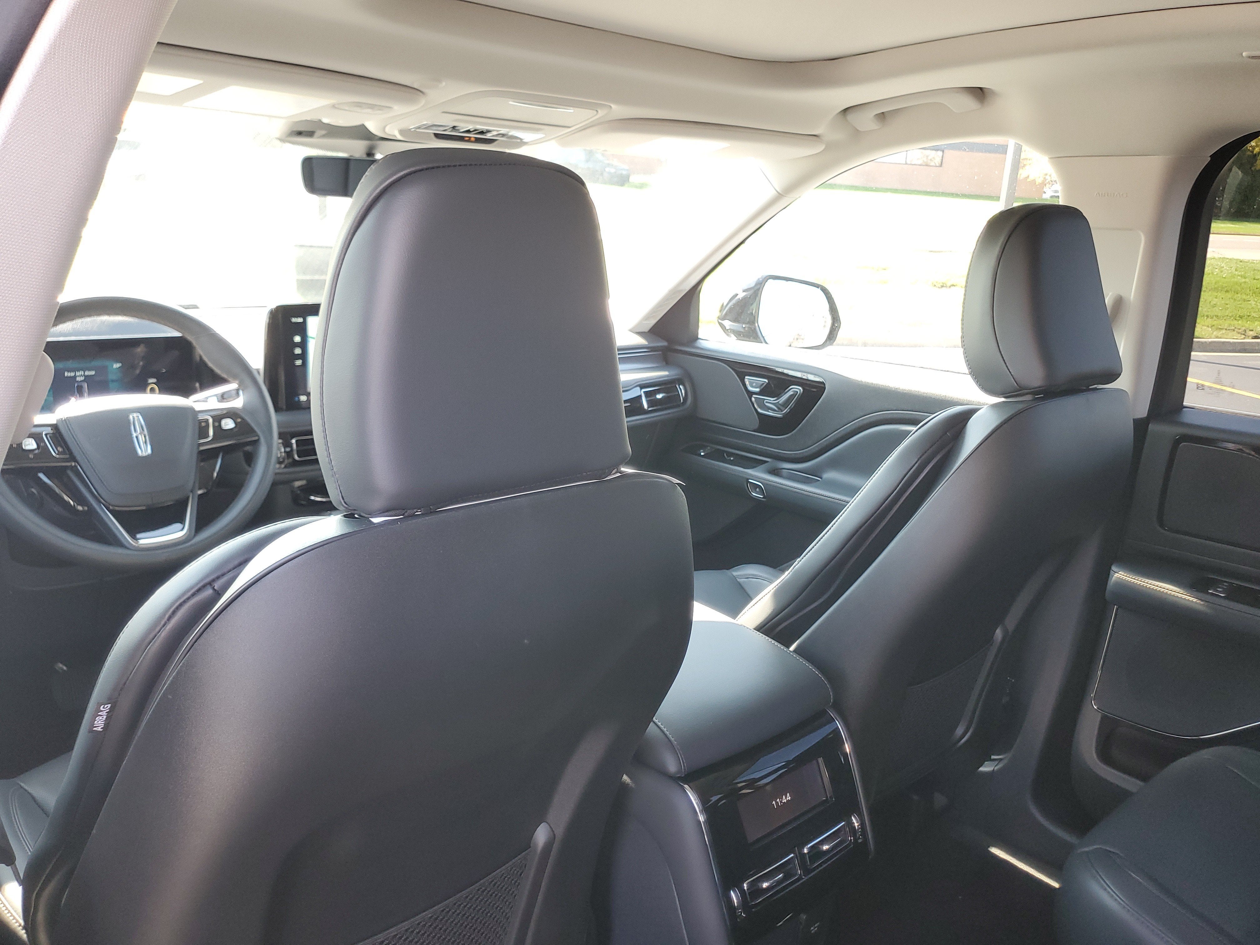 2027 Lincoln Aviator Premiere