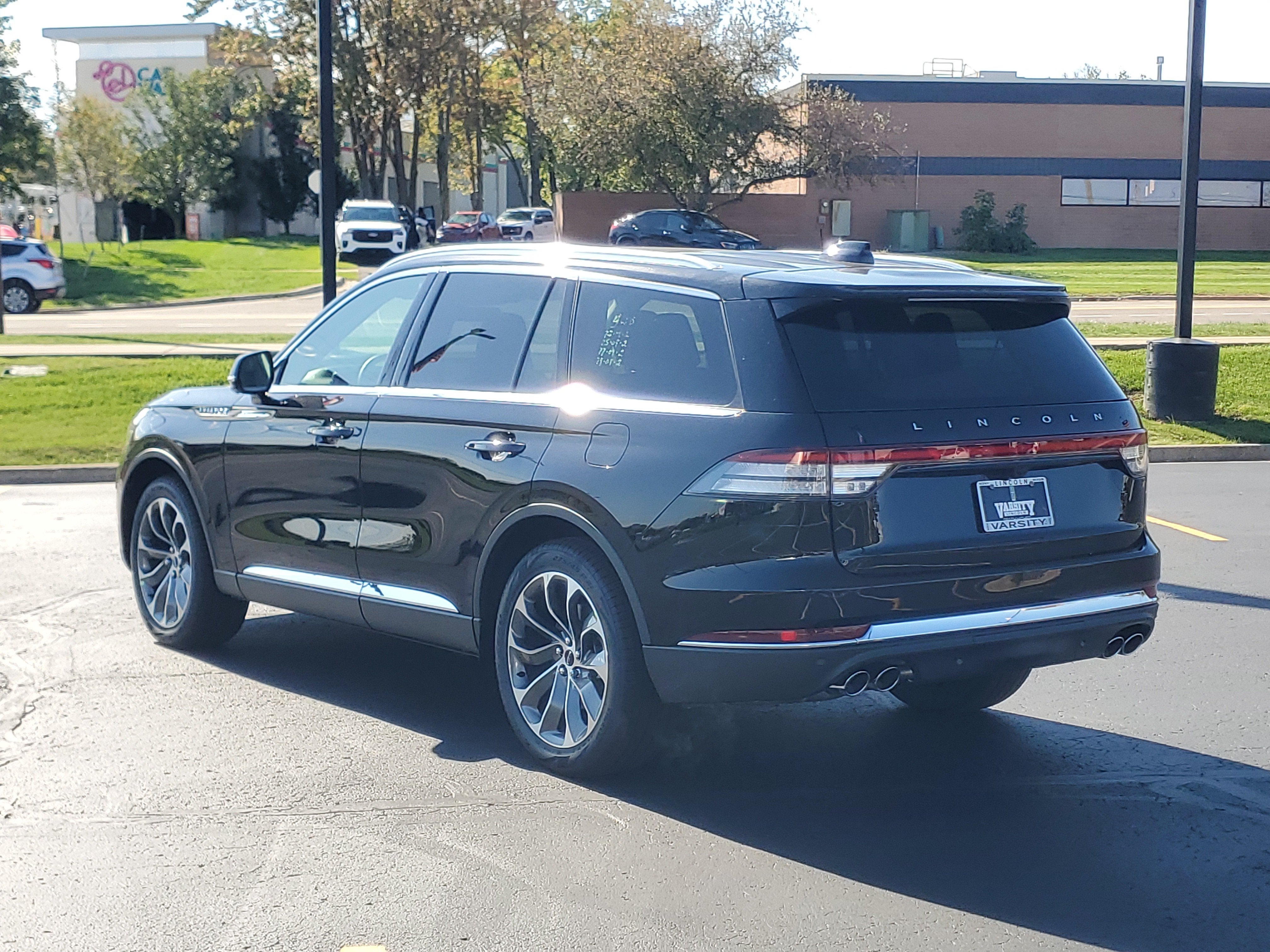 2027 Lincoln Aviator Premiere