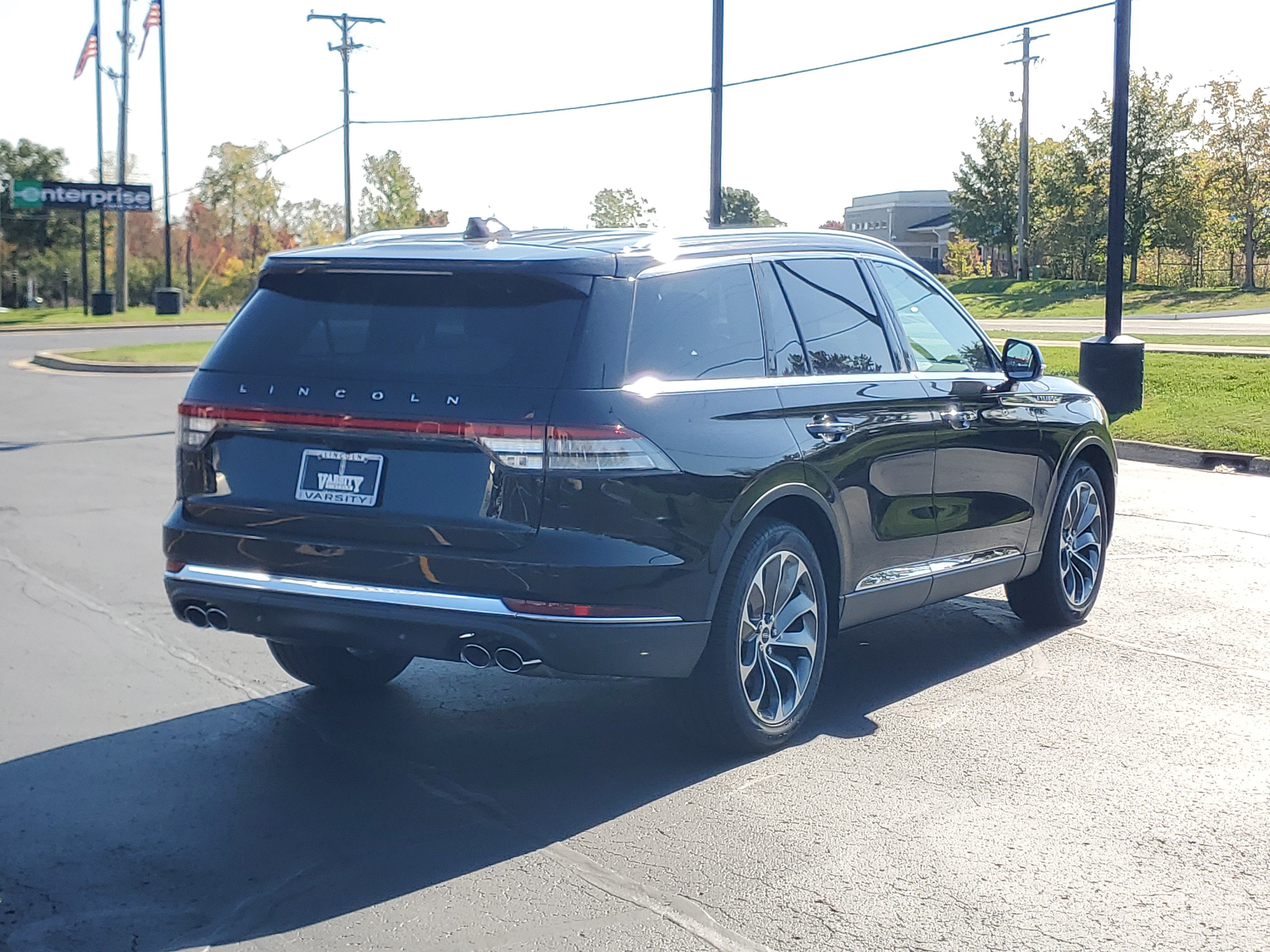 2027 Lincoln Aviator Premiere