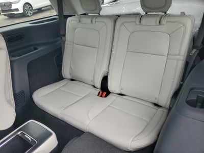 2027 Lincoln Aviator Reserve