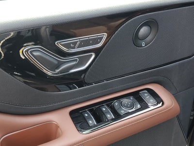 2027 Lincoln Aviator Reserve