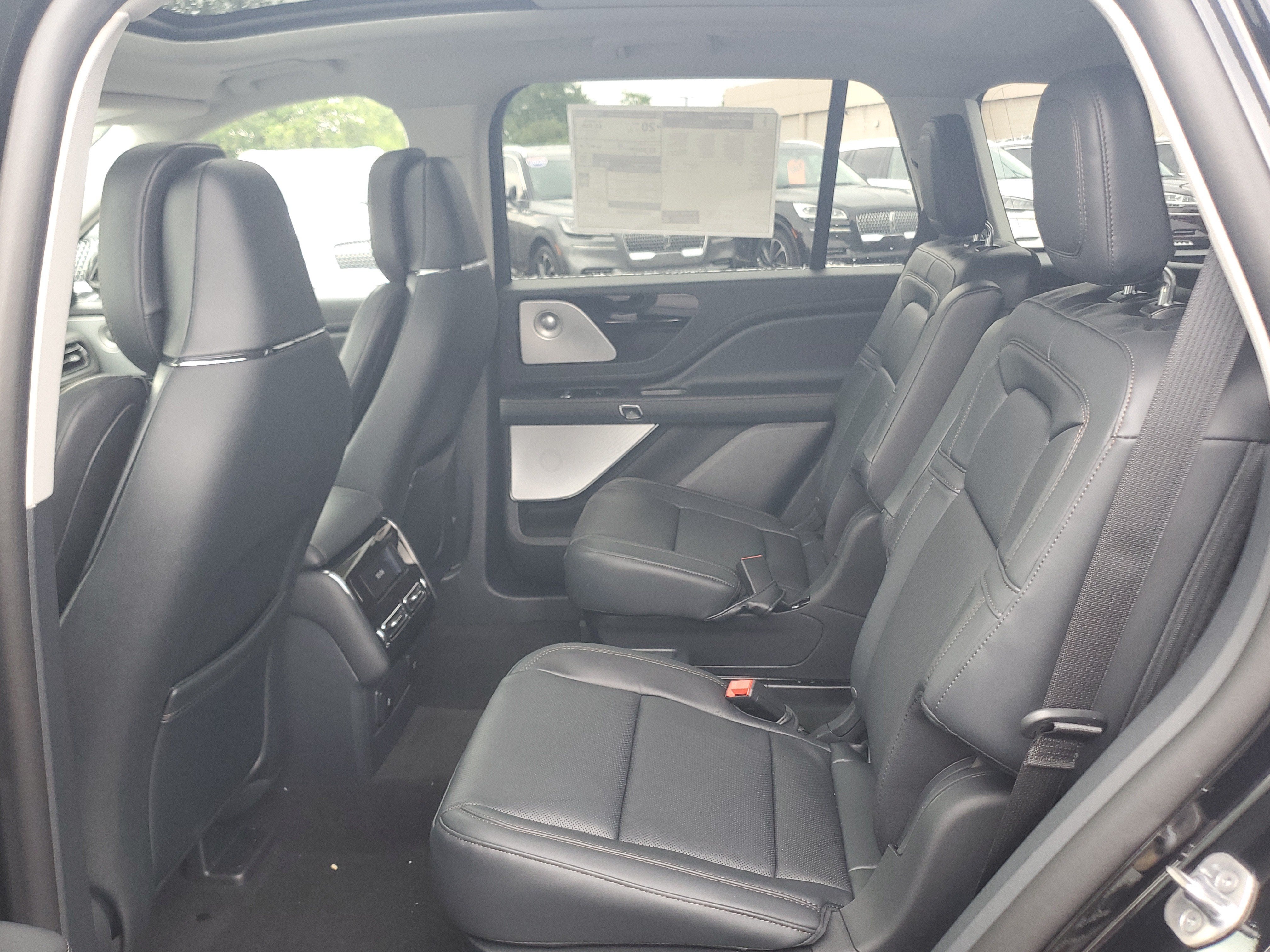 2027 Lincoln Aviator Reserve