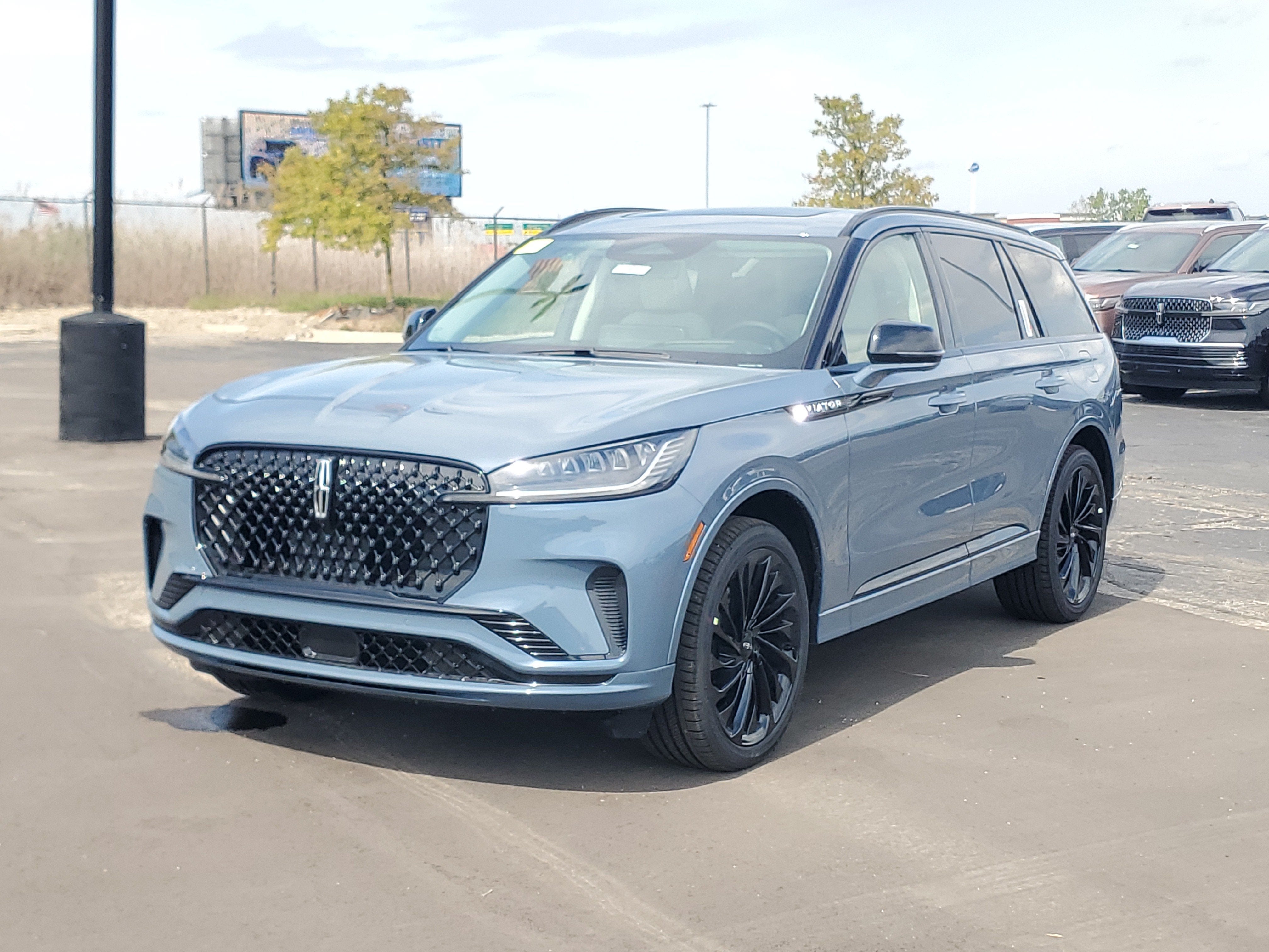 2027 Lincoln Aviator Reserve