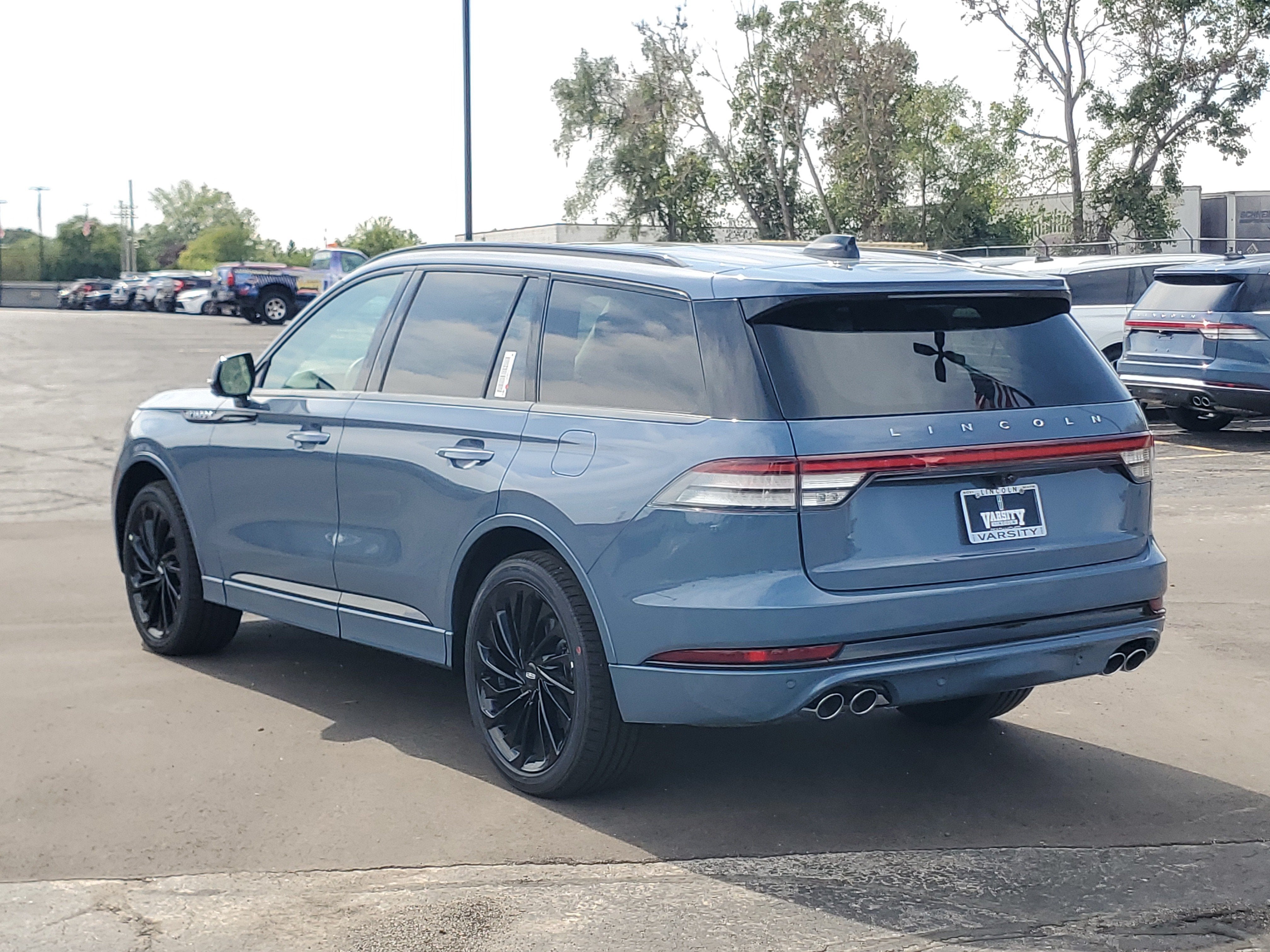 2027 Lincoln Aviator Reserve