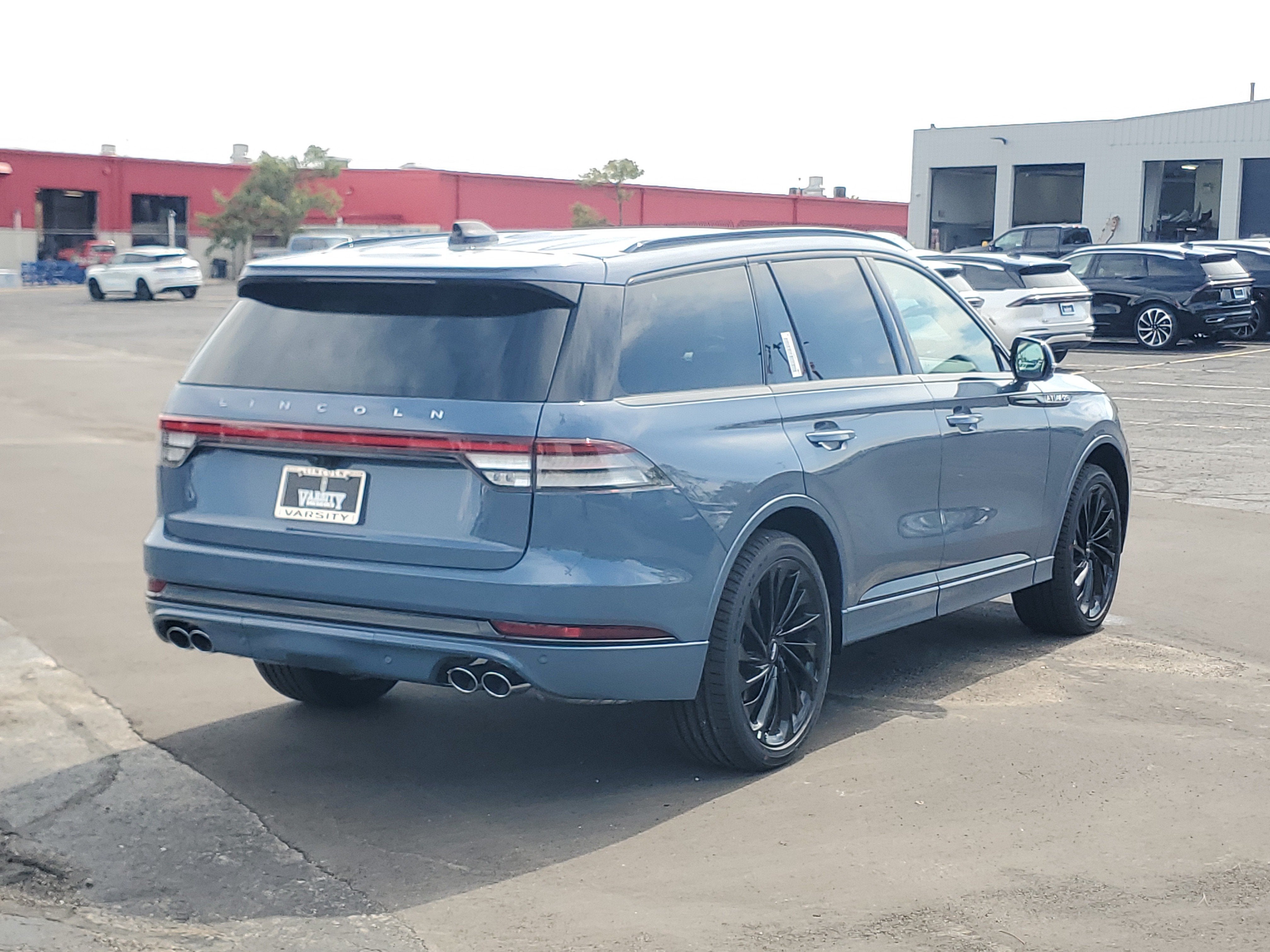 2027 Lincoln Aviator Reserve