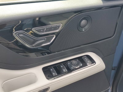 2027 Lincoln Aviator Reserve