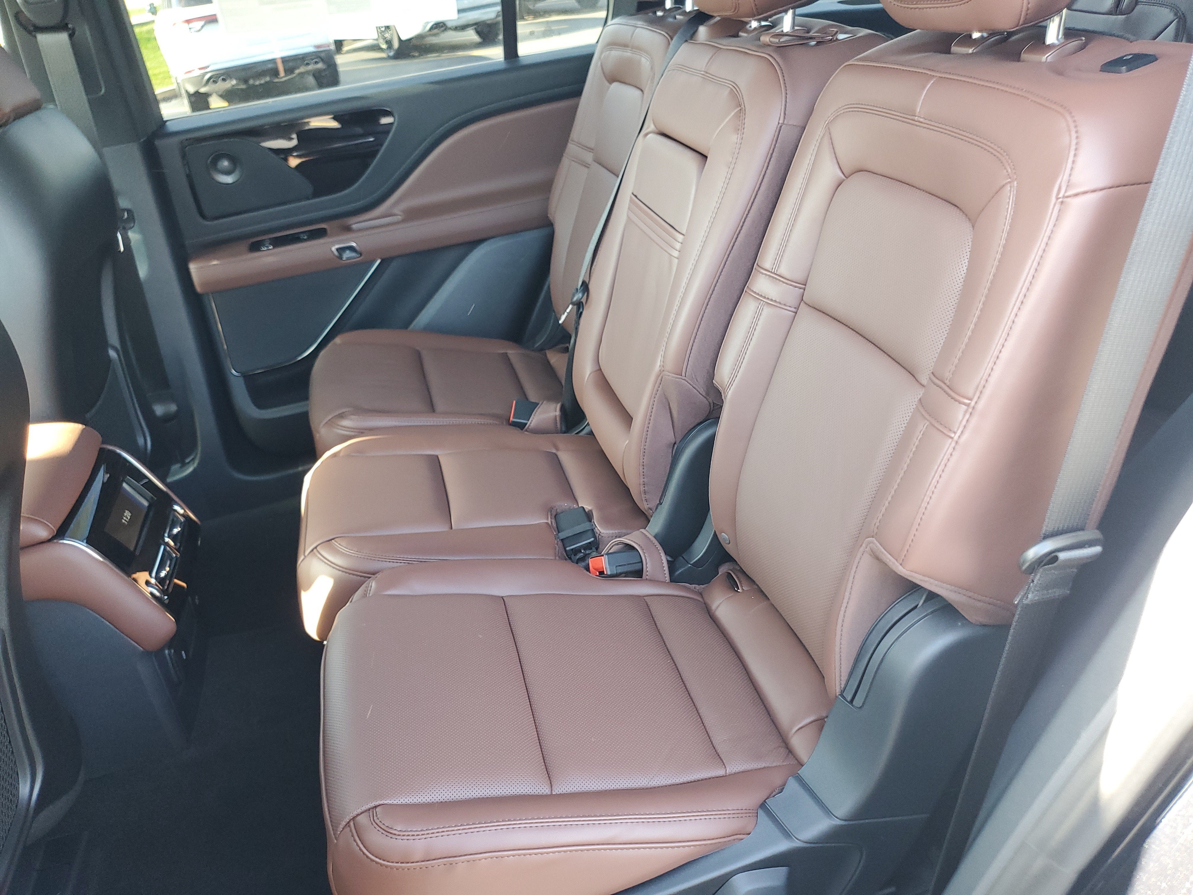 2027 Lincoln Aviator Reserve