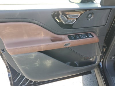 2027 Lincoln Aviator Reserve