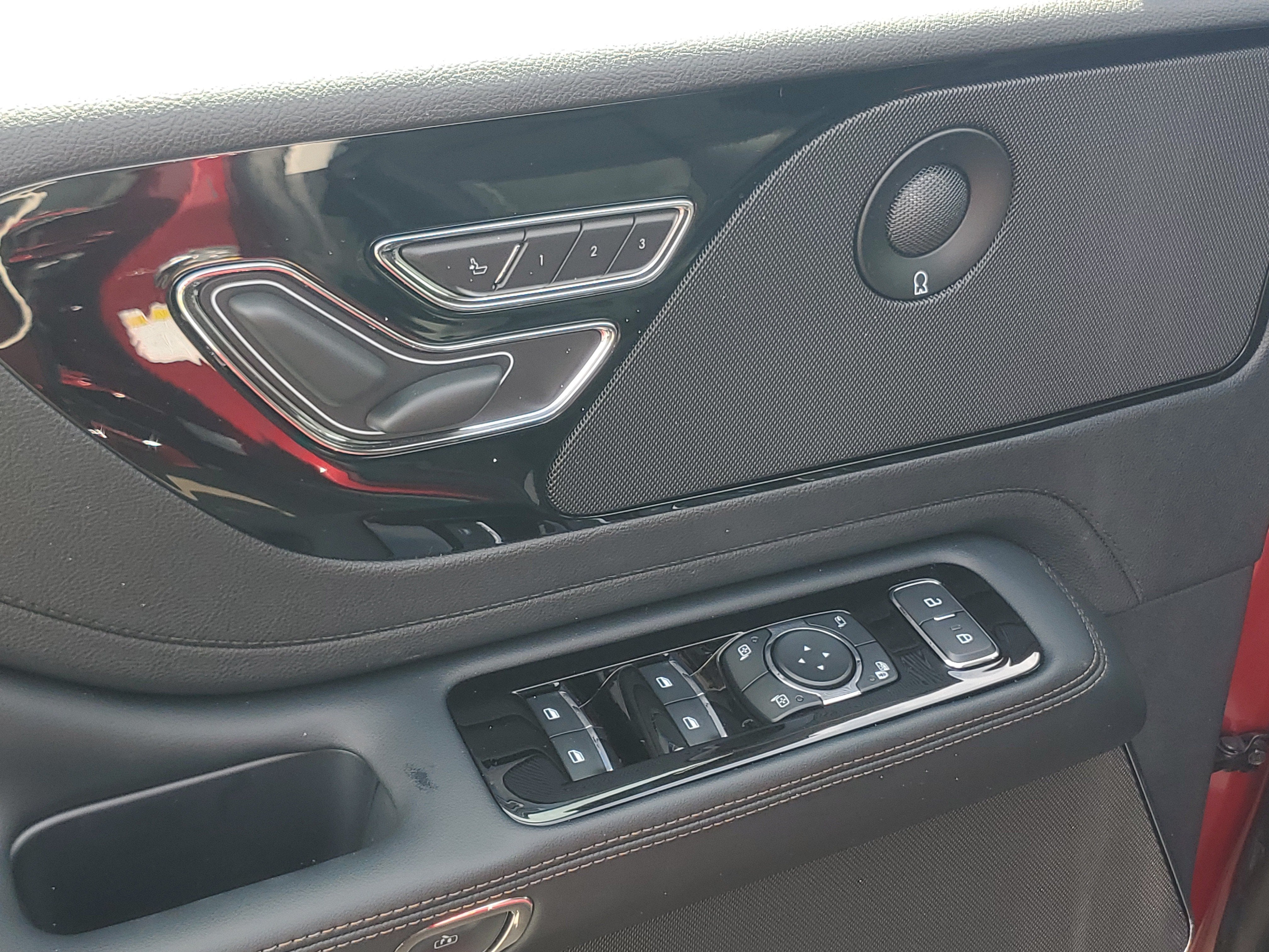 2027 Lincoln Aviator Reserve