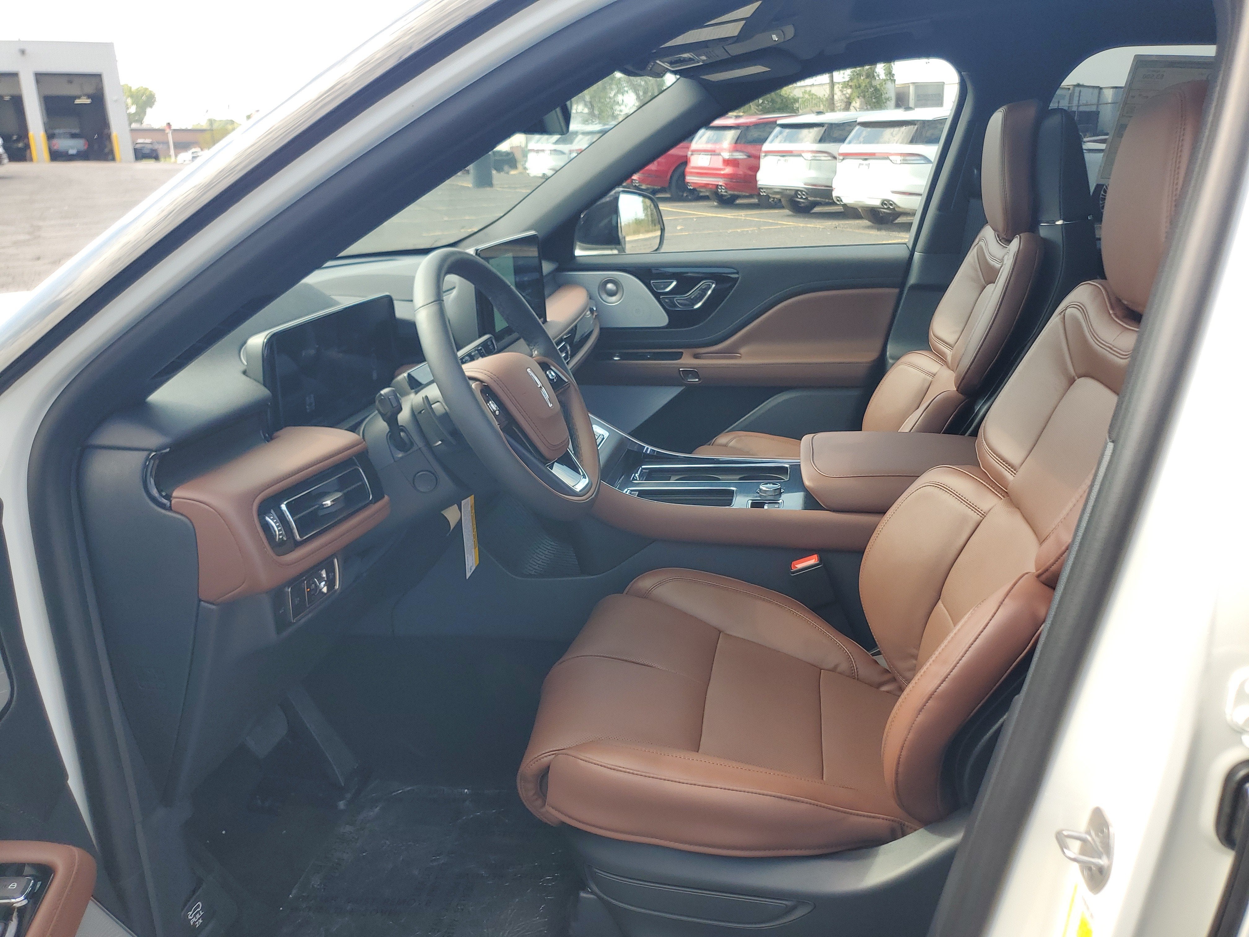 2027 Lincoln Aviator Reserve