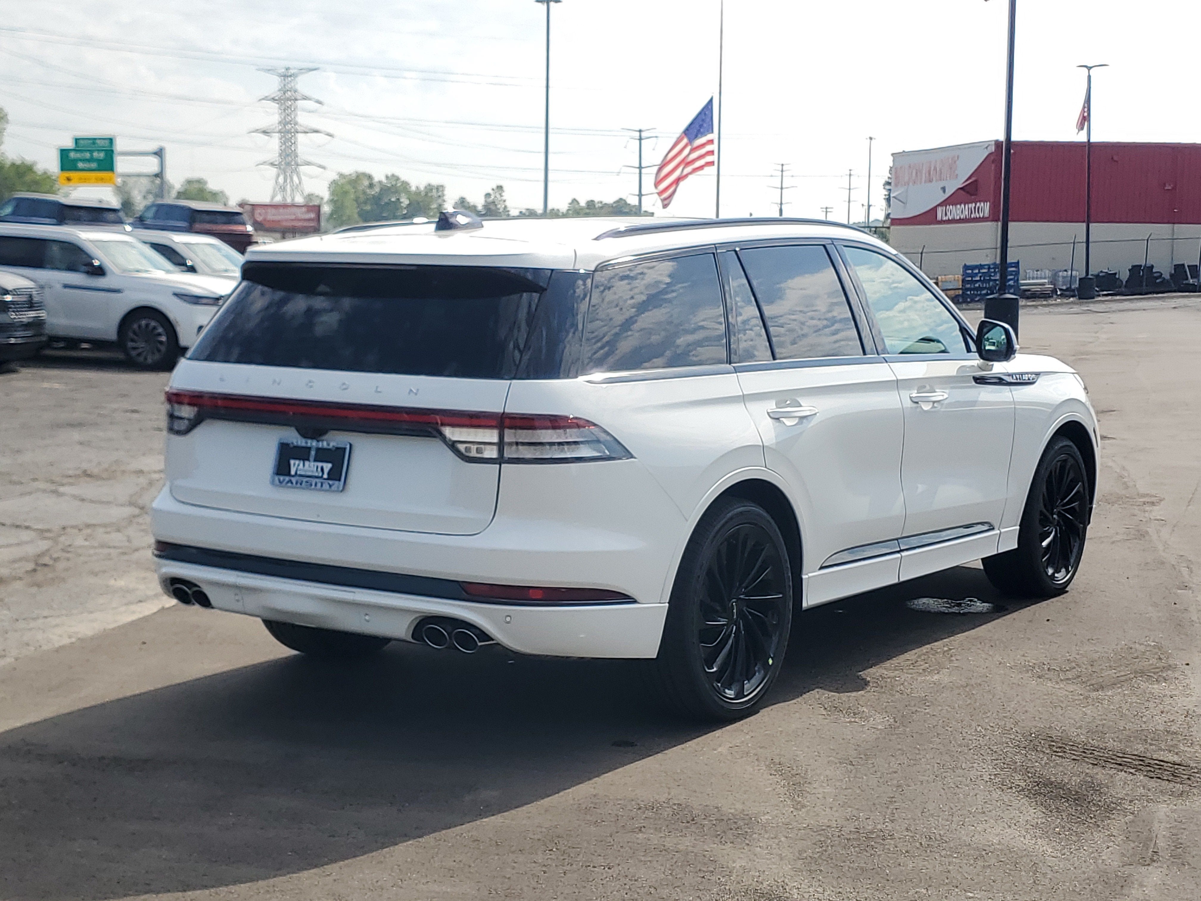 2027 Lincoln Aviator Reserve