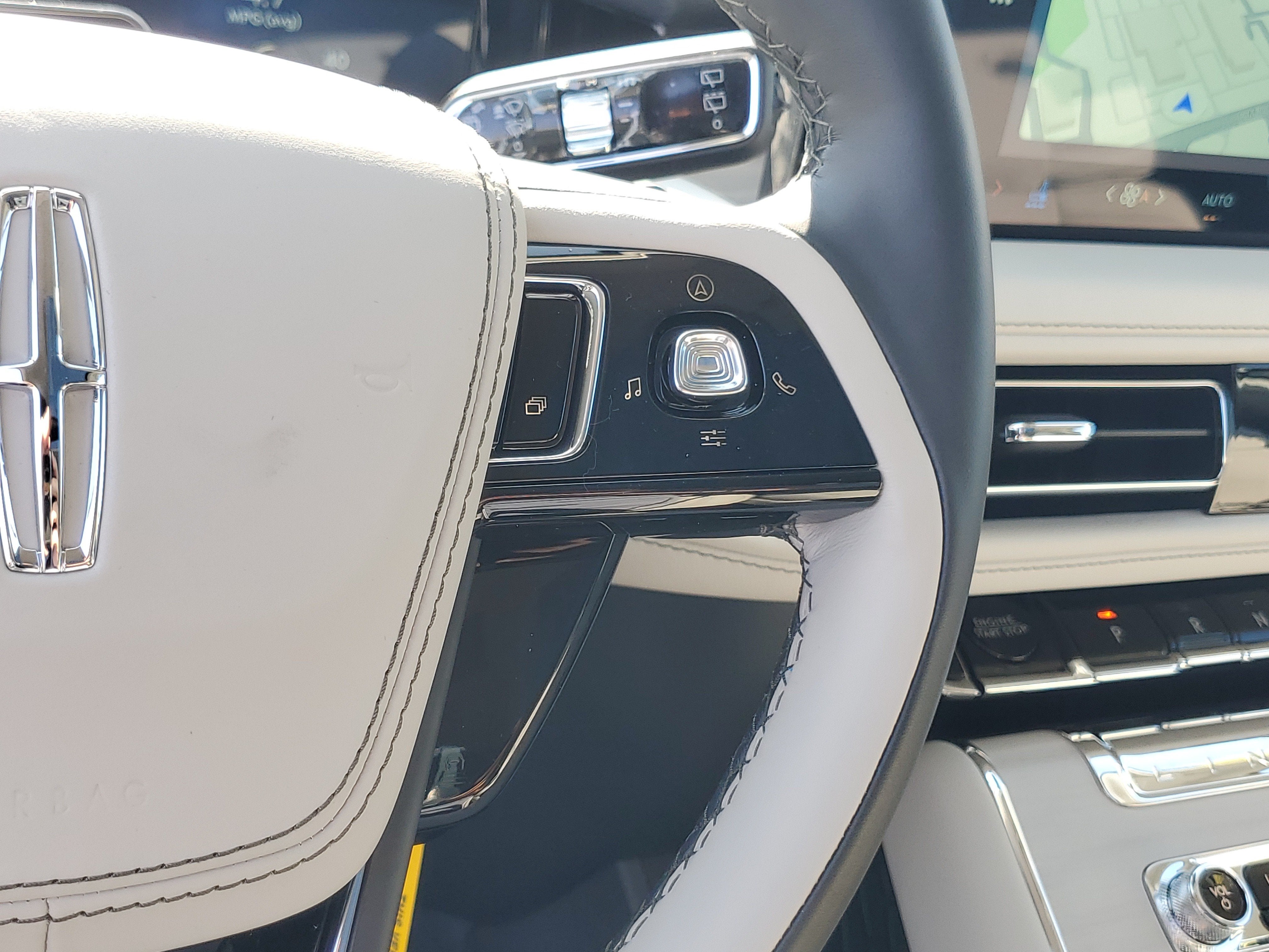 2027 Lincoln Aviator Reserve