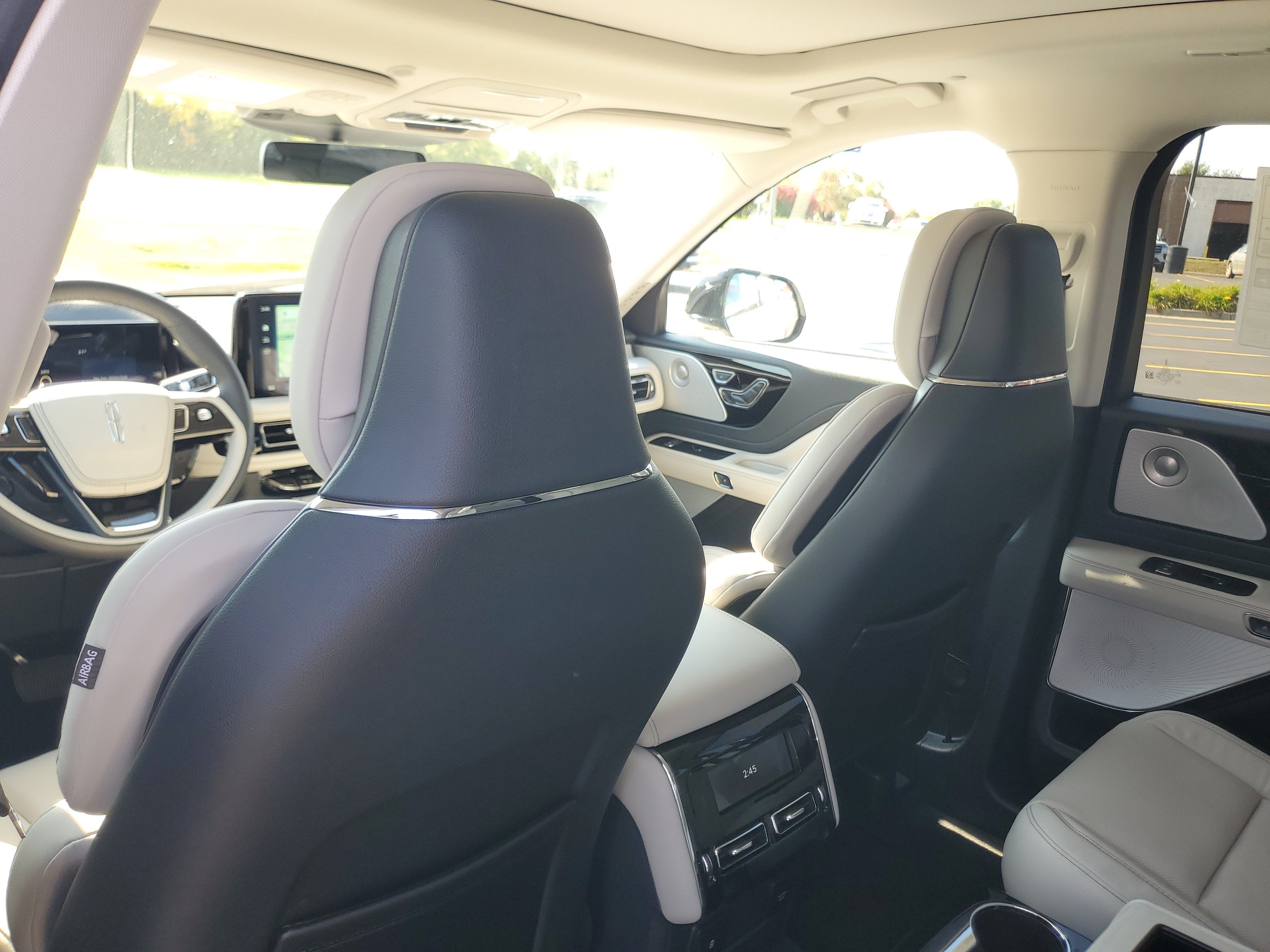 2027 Lincoln Aviator Reserve