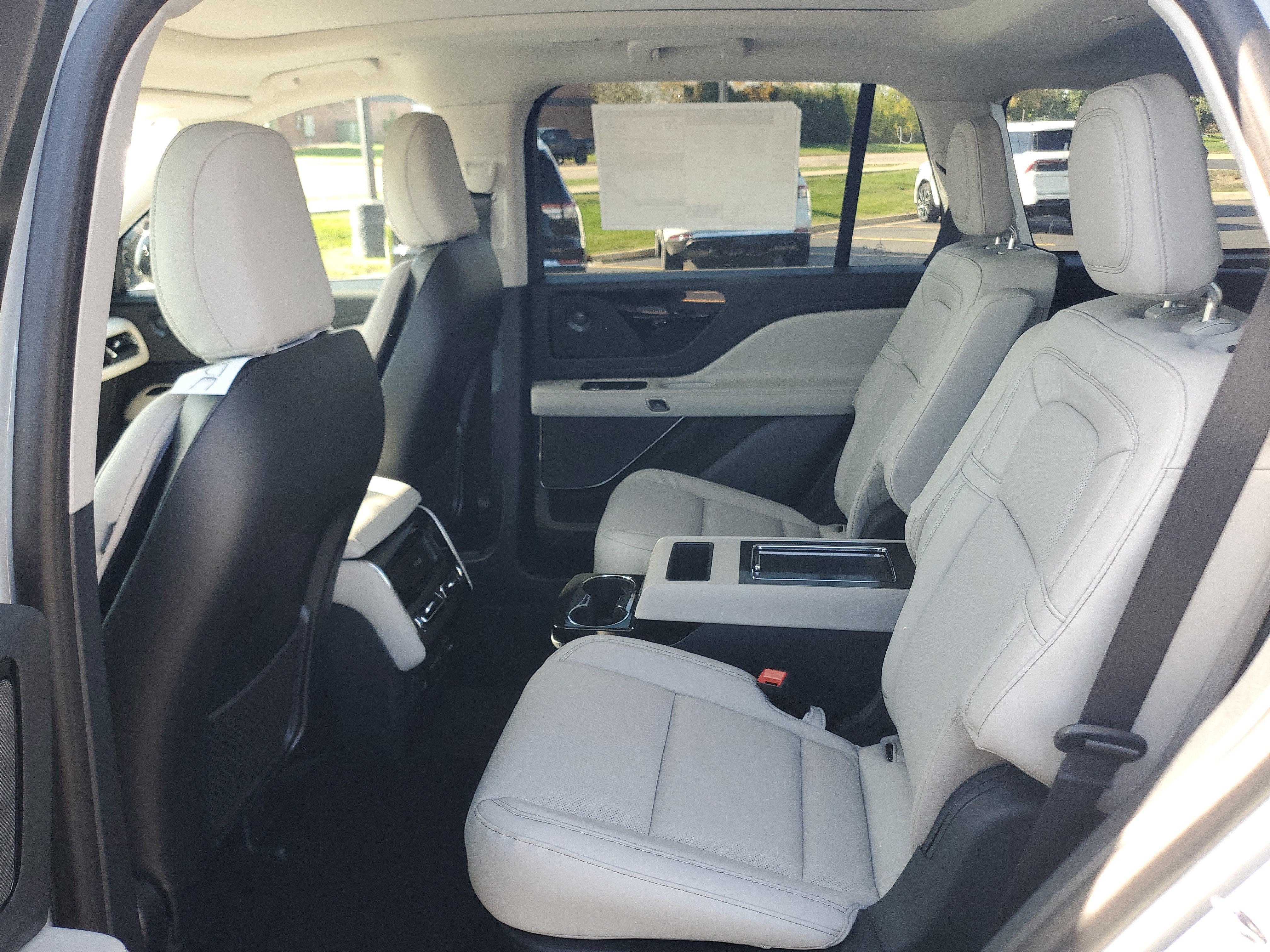 2027 Lincoln Aviator Reserve