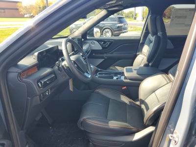 2027 Lincoln Aviator Black Label