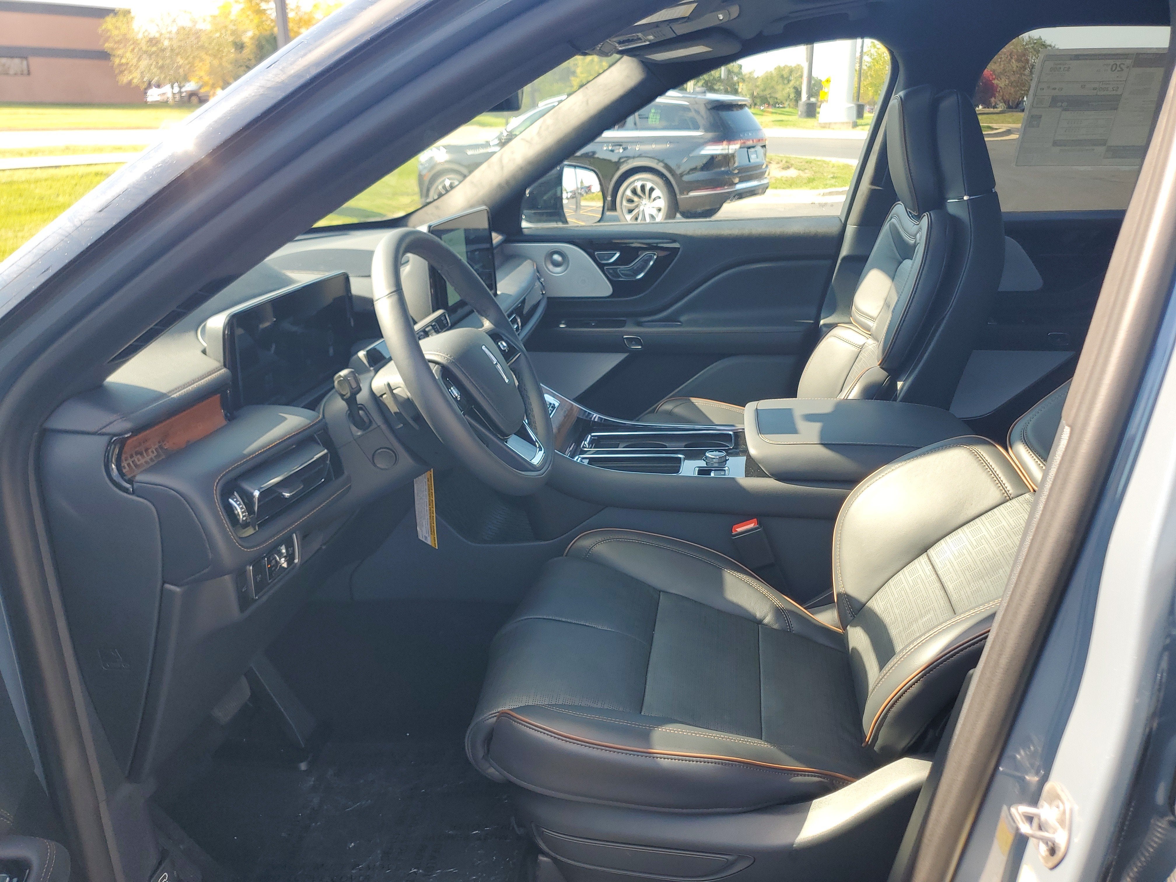 2027 Lincoln Aviator Black Label
