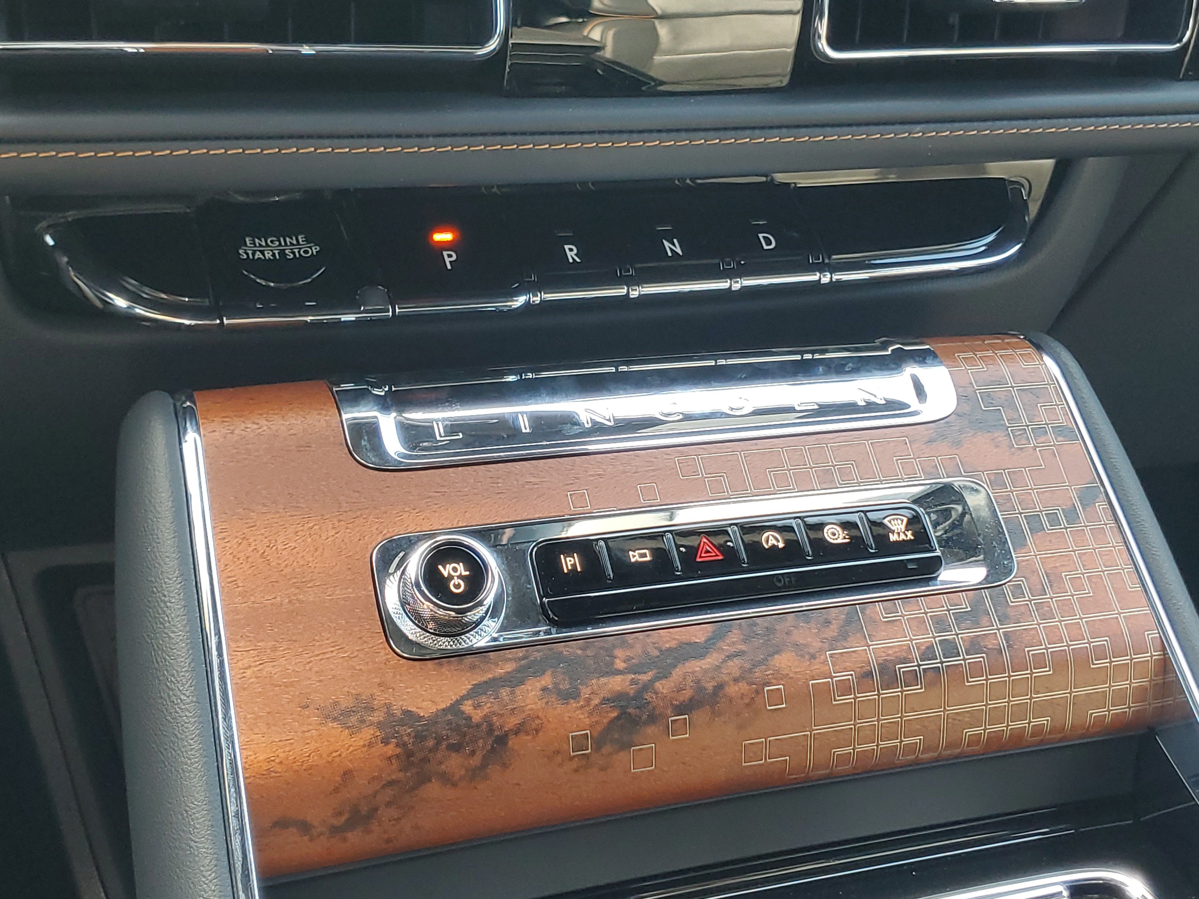 2027 Lincoln Aviator Black Label