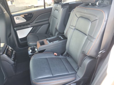 2027 Lincoln Aviator Black Label