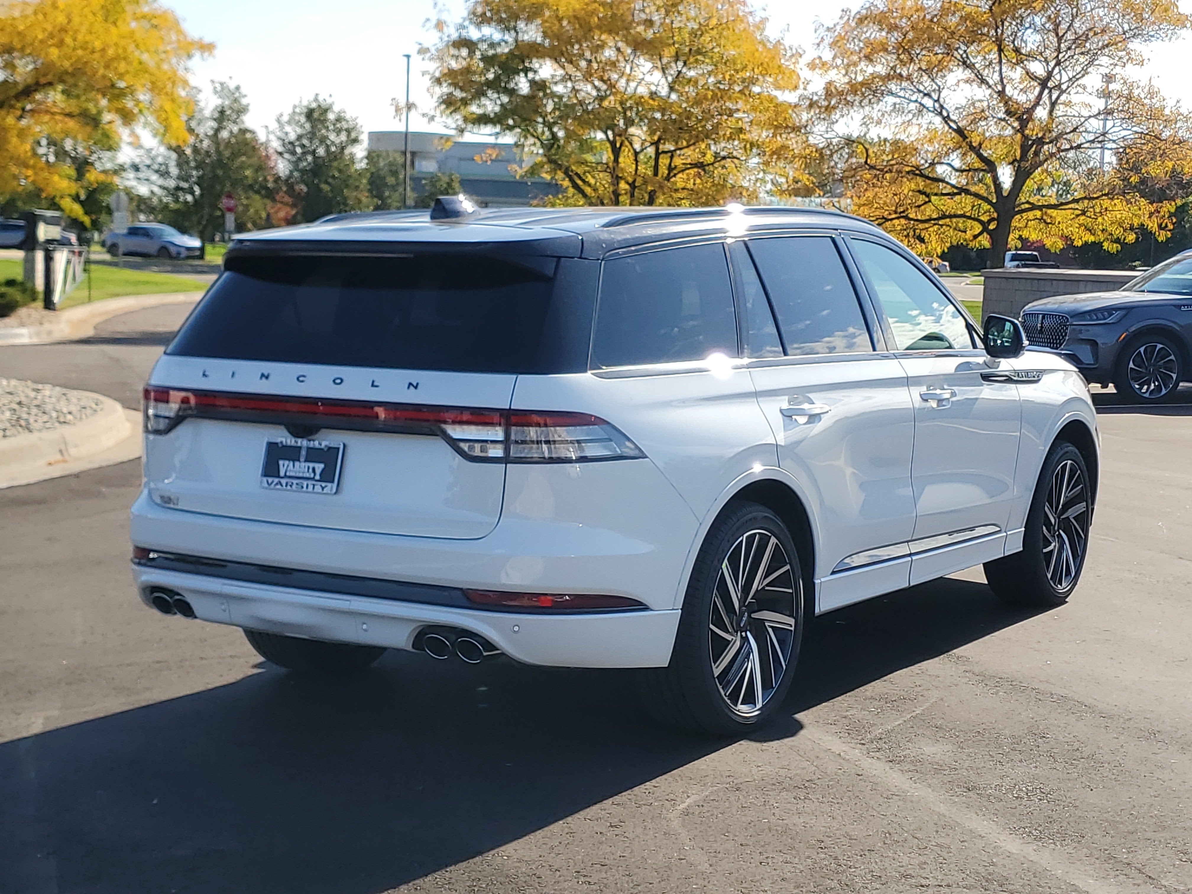2027 Lincoln Aviator Black Label