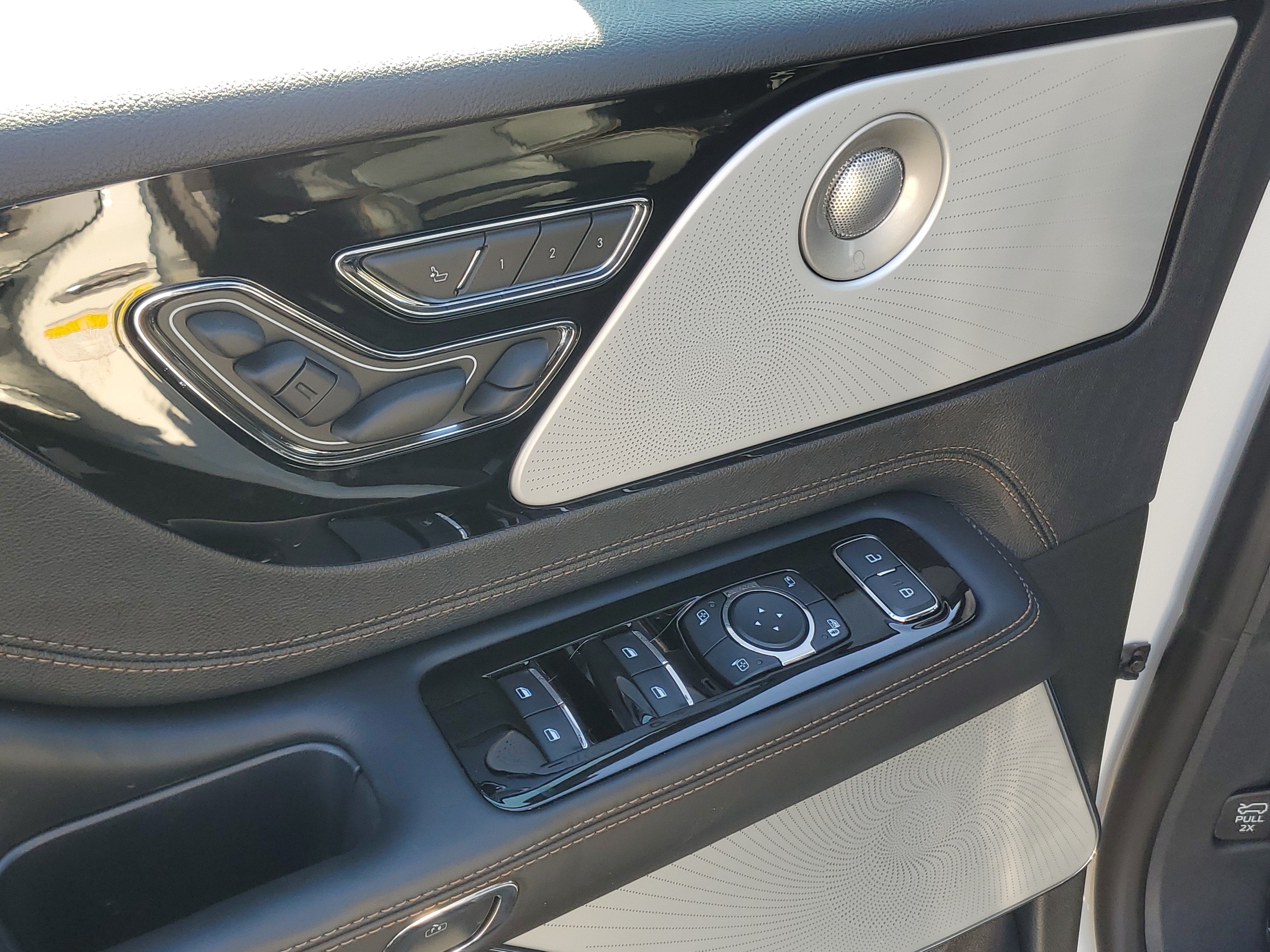2027 Lincoln Aviator Black Label