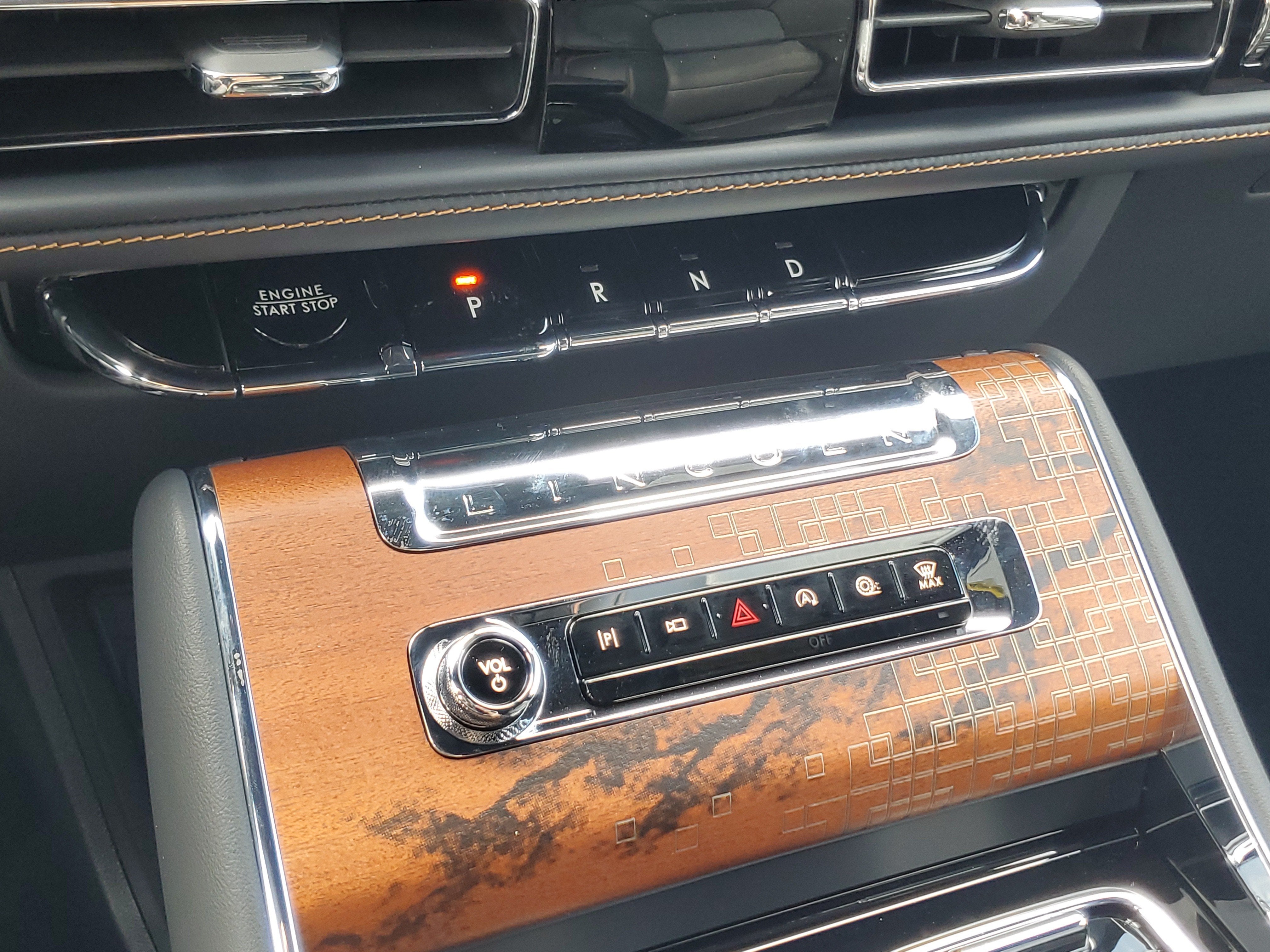 2027 Lincoln Aviator Black Label