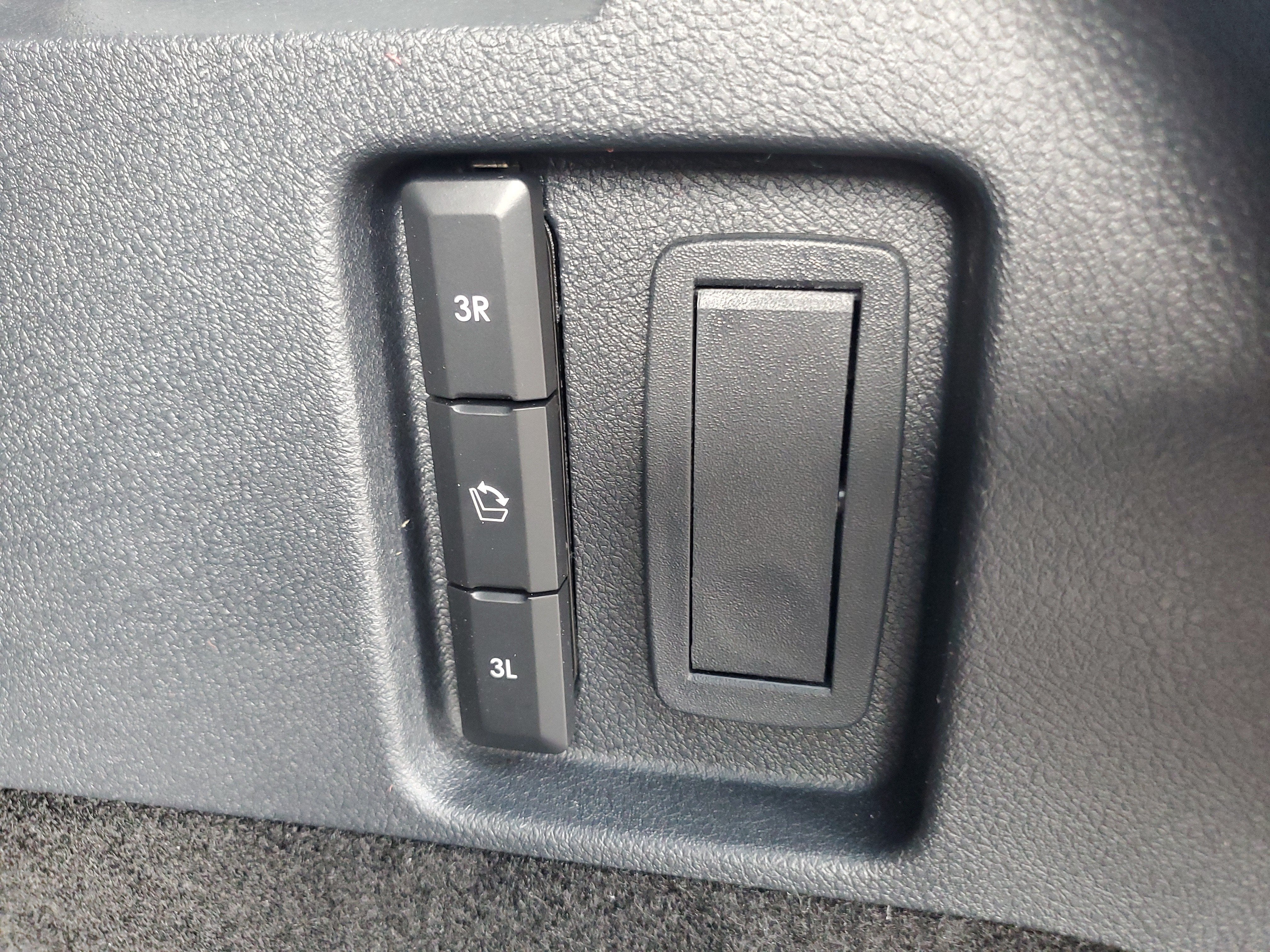 2027 Lincoln Aviator Black Label