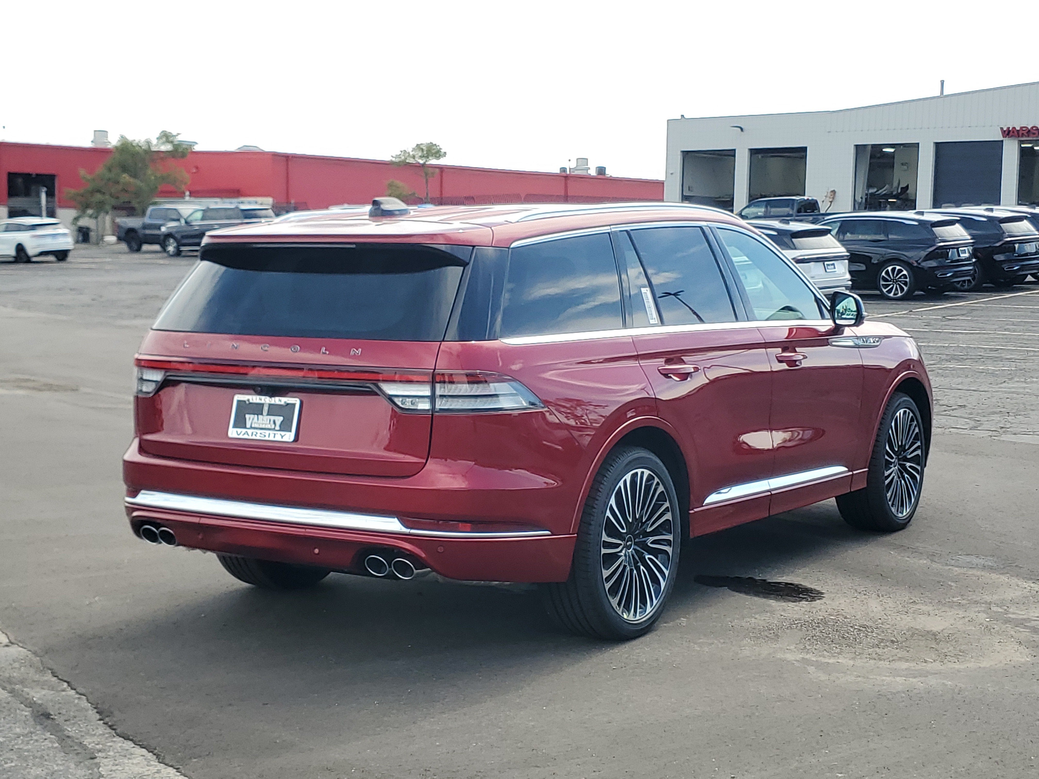 2027 Lincoln Aviator Black Label