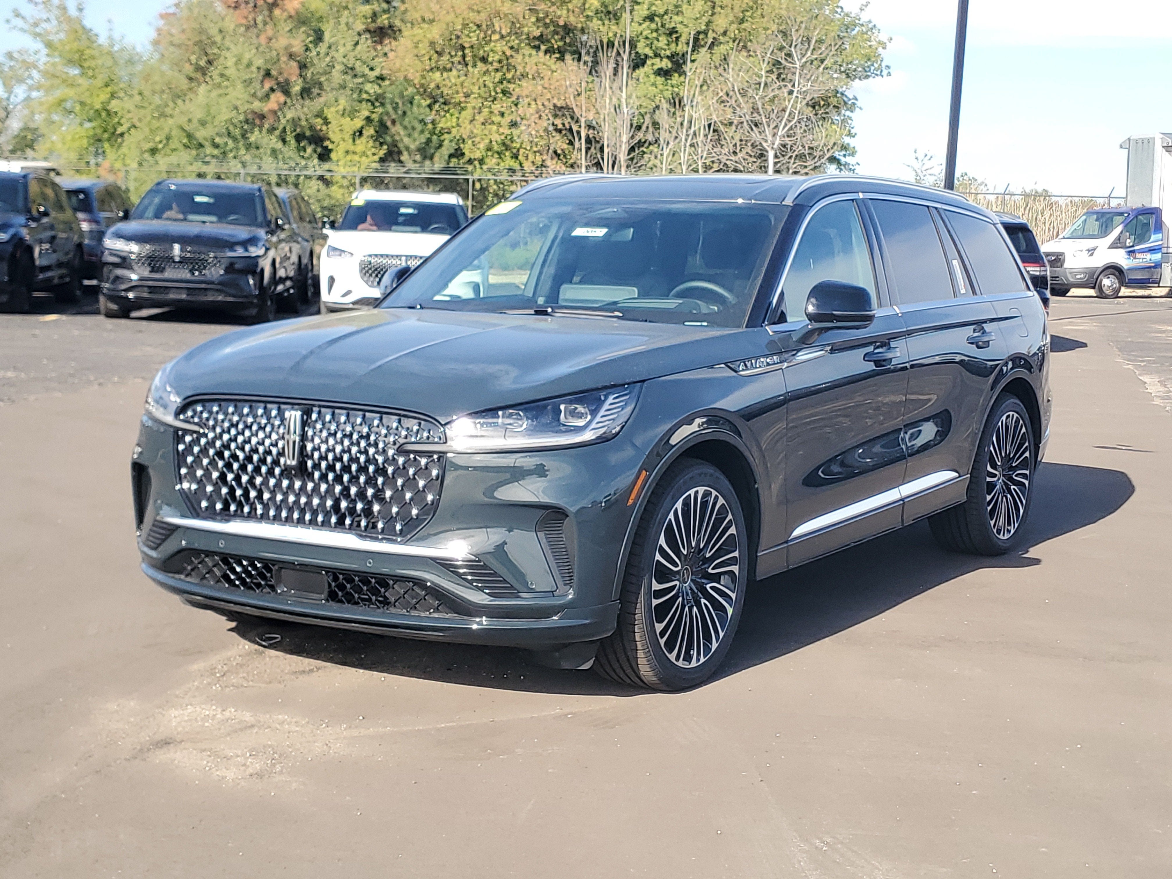 2027 Lincoln Aviator Black Label