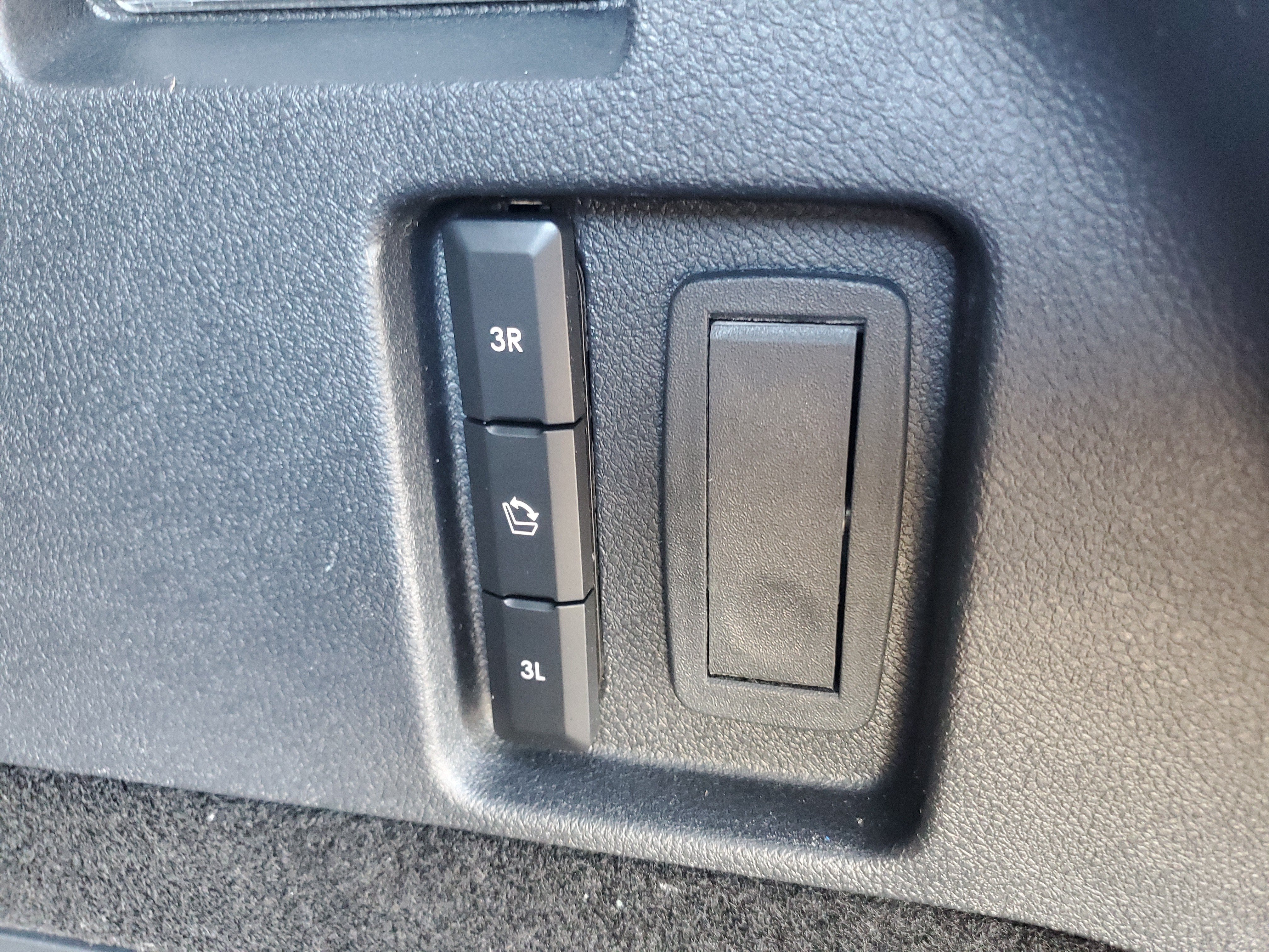 2027 Lincoln Aviator Black Label