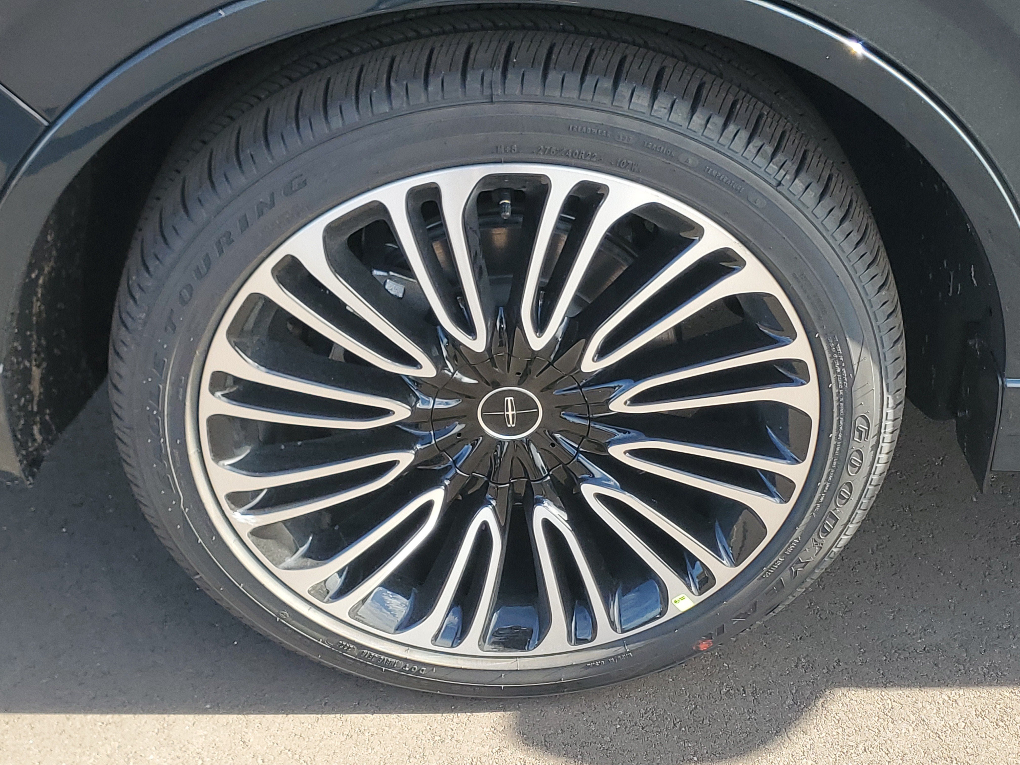 2027 Lincoln Aviator Black Label