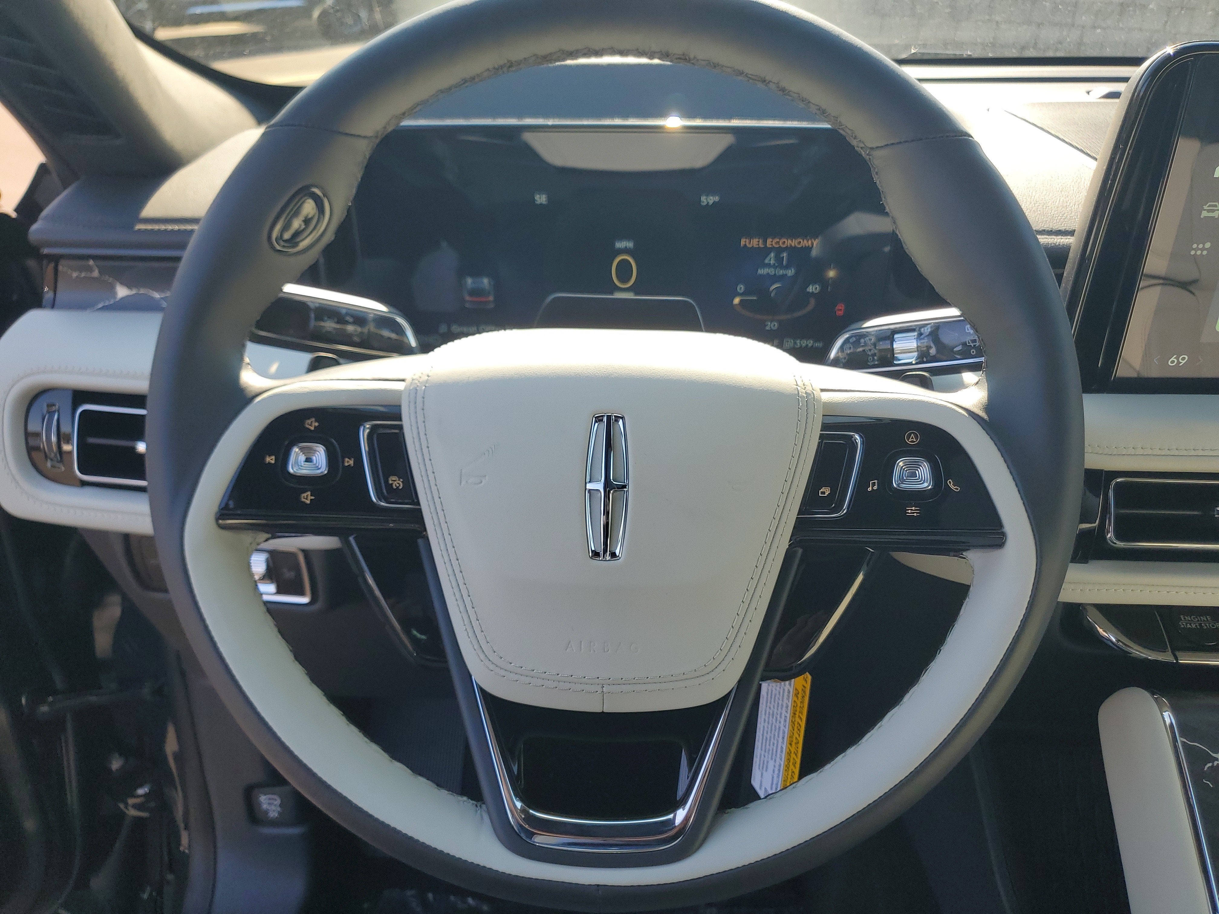 2027 Lincoln Aviator Black Label