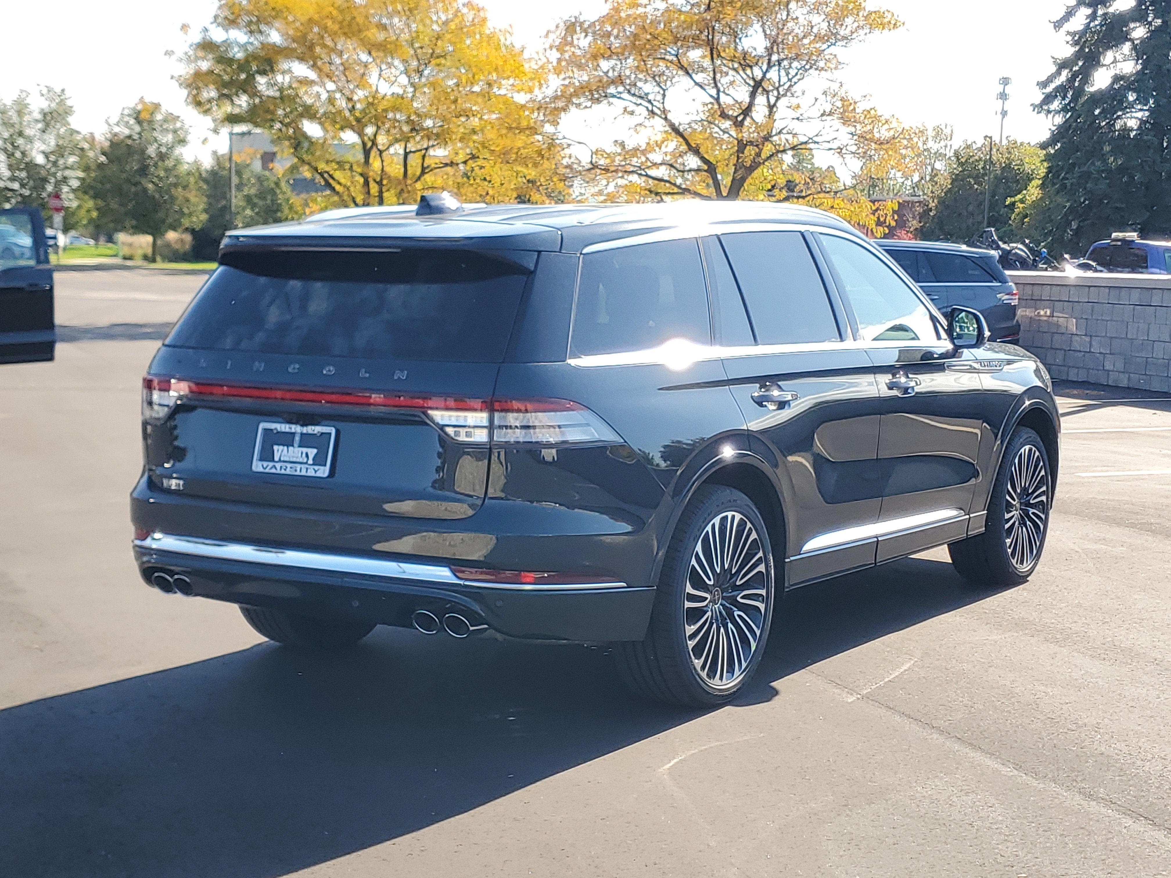 2027 Lincoln Aviator Black Label