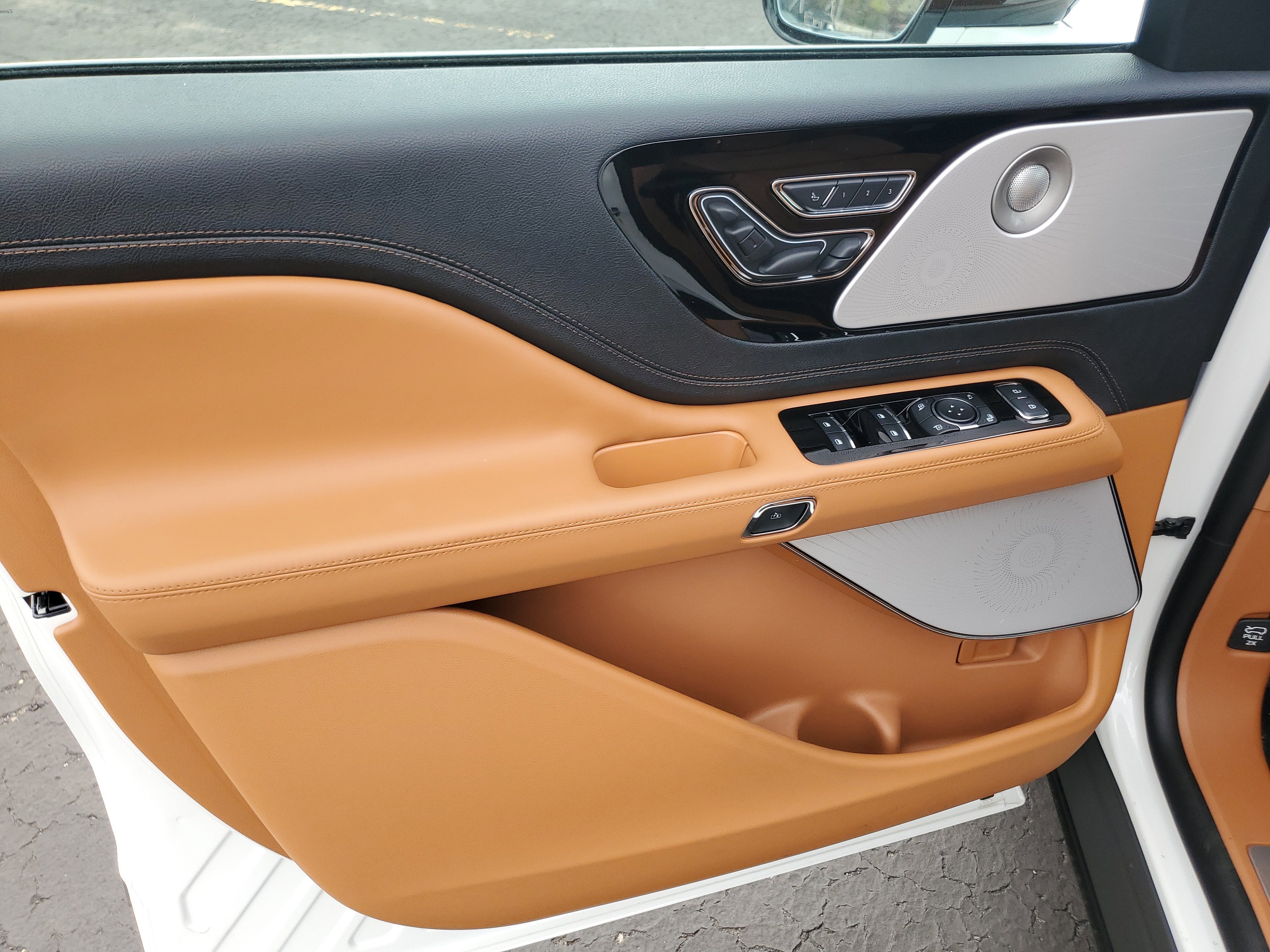 2026 Lincolnj Aviator Black Label