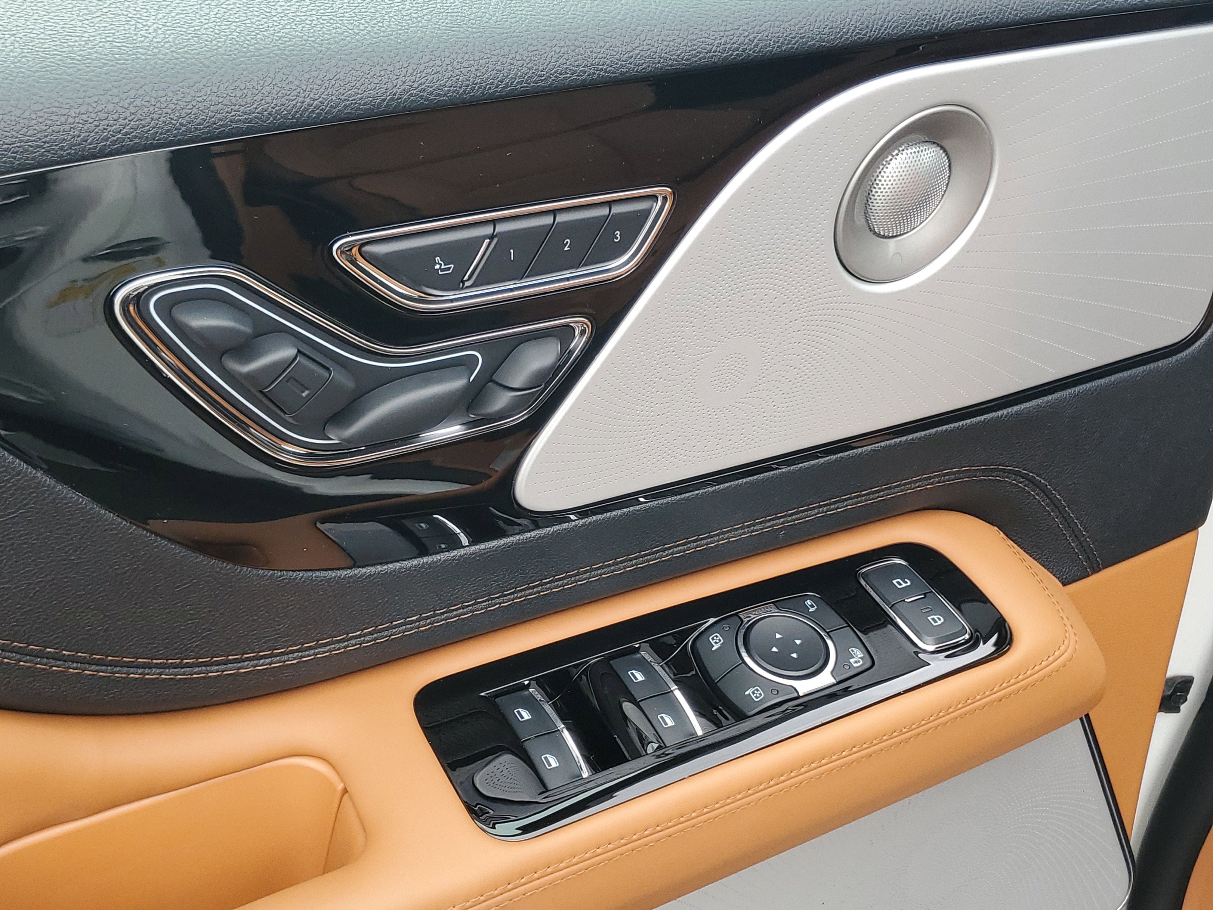 2026 Lincolnj Aviator Black Label